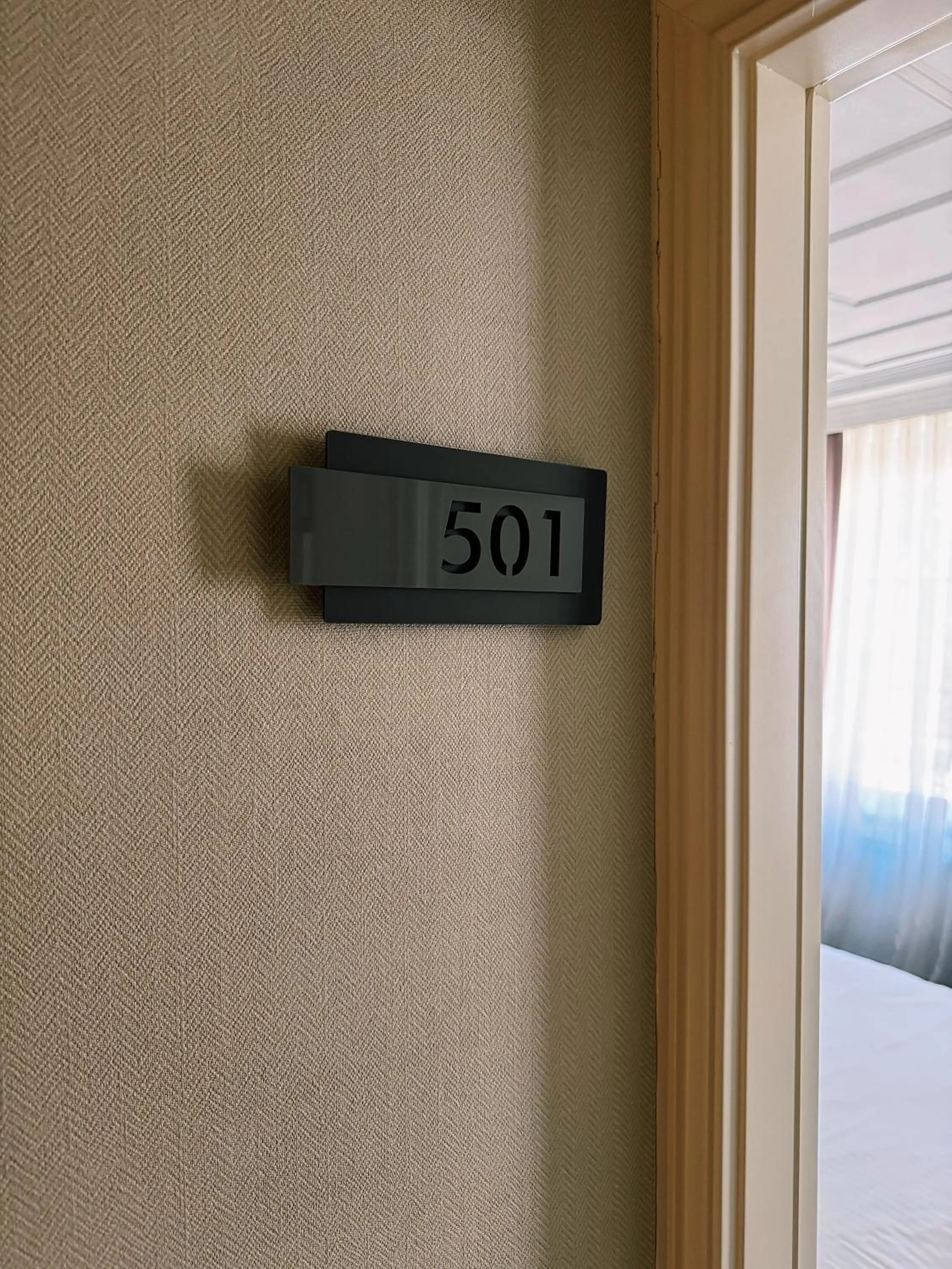 elevator in Taksim Avenue