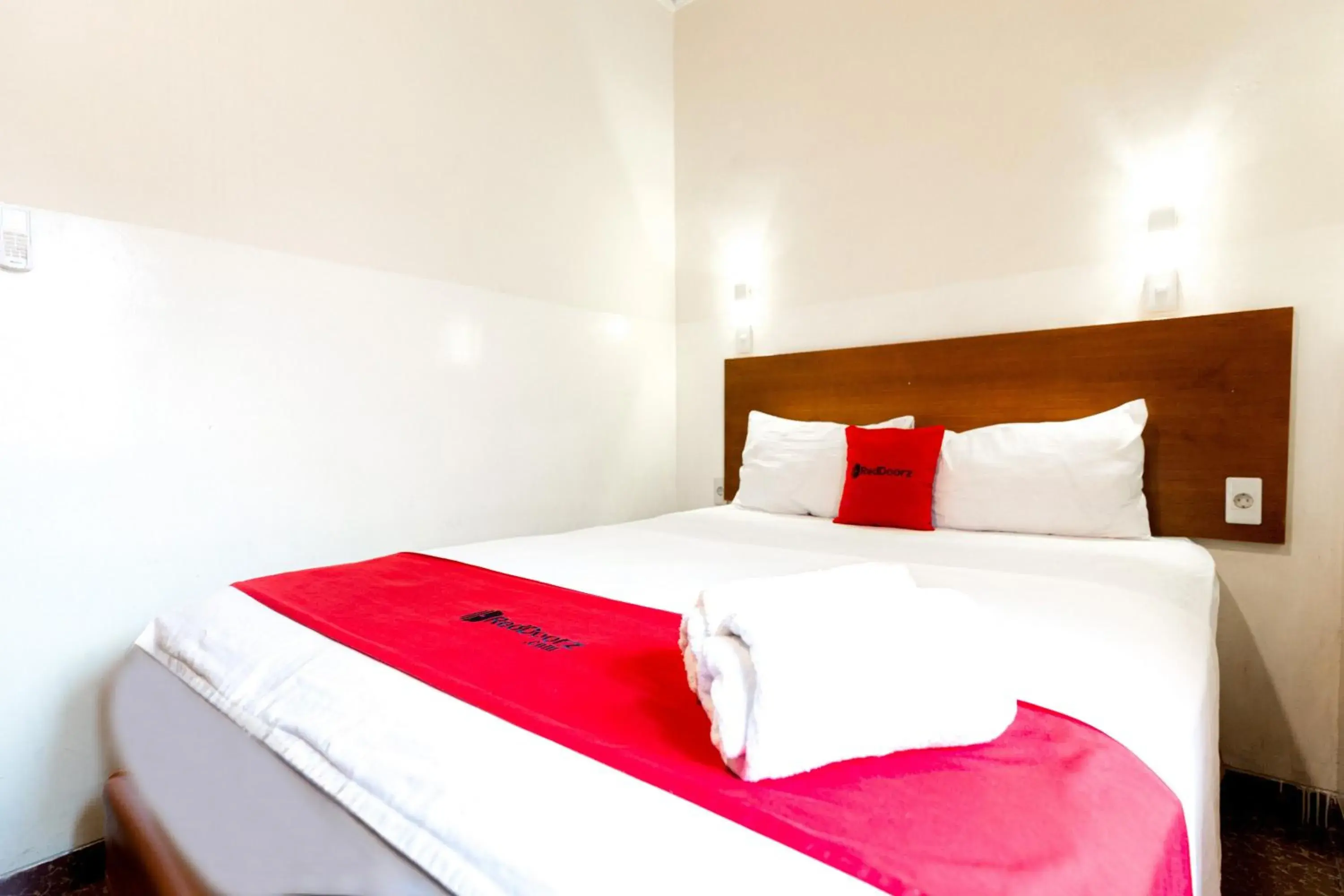 Bedroom, Bed in RedDoorz near Halim Perdanakusuma 3 Bedroom, Bed in RedDoorz near Halim Perdanakusuma 3