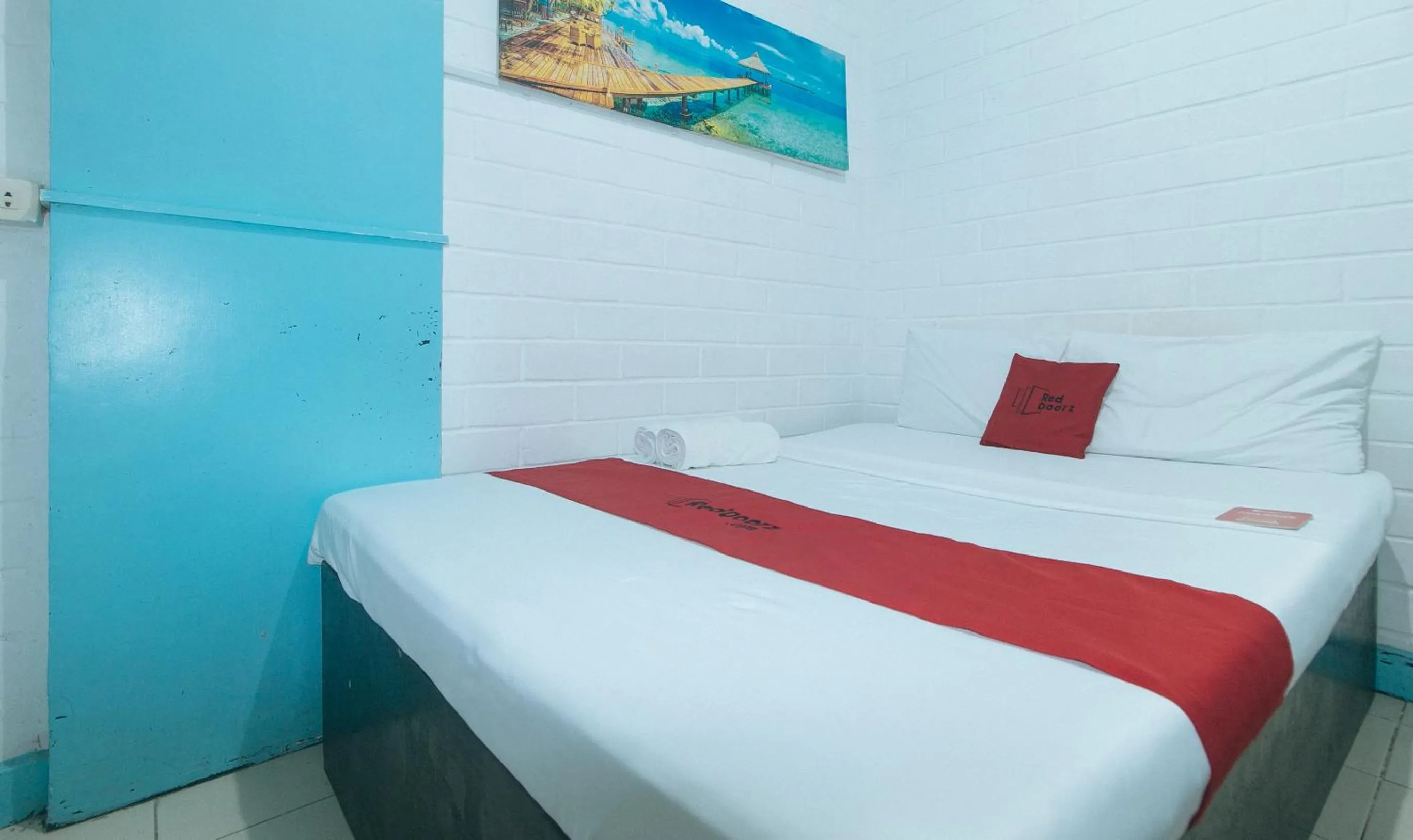 Bed in RedDoorz at La Maria Pension And Tourist Inn