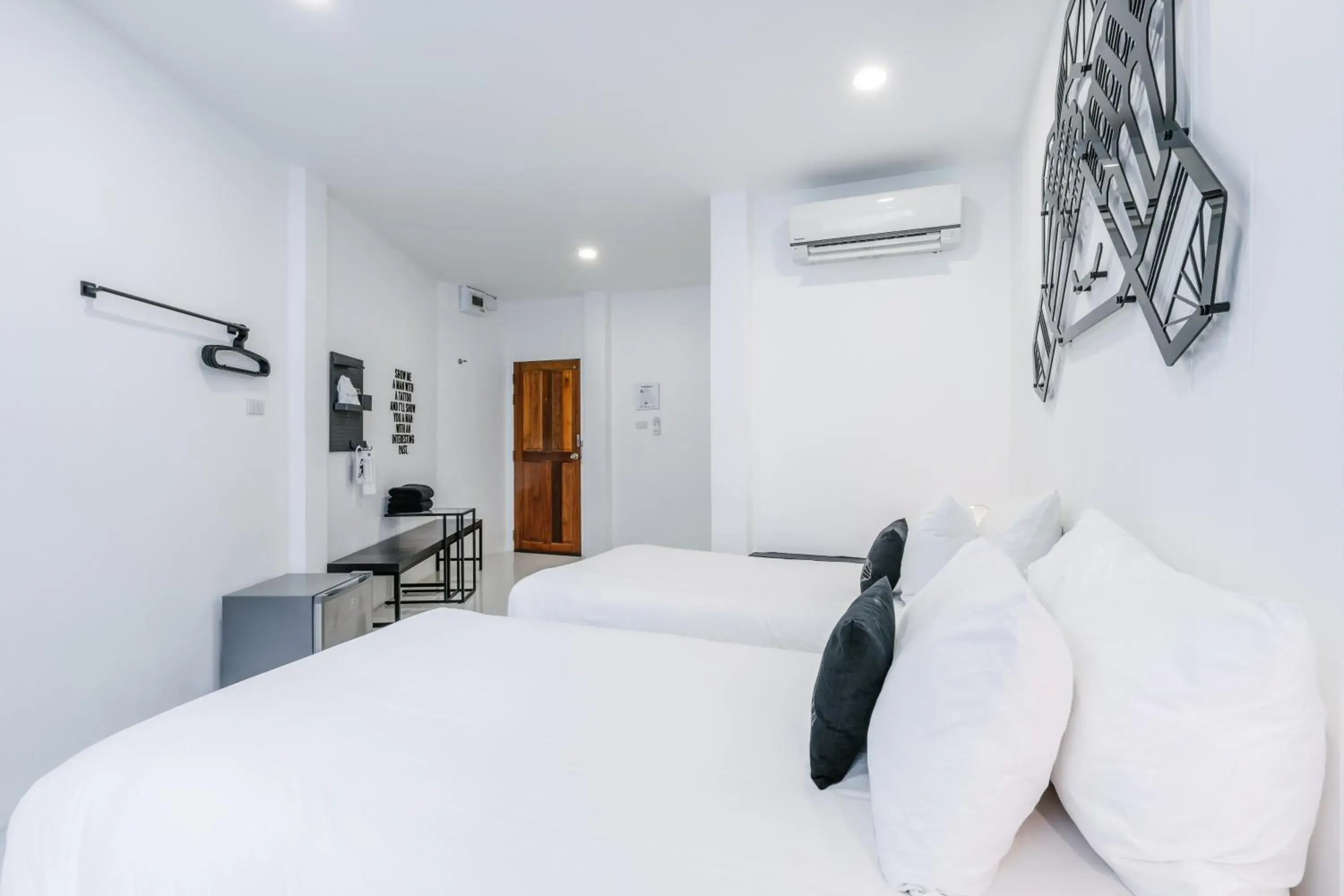 Bedroom, Bed in Blu Monkey Phi Phi Island Bedroom, Bed in Blu Monkey Phi Phi Island