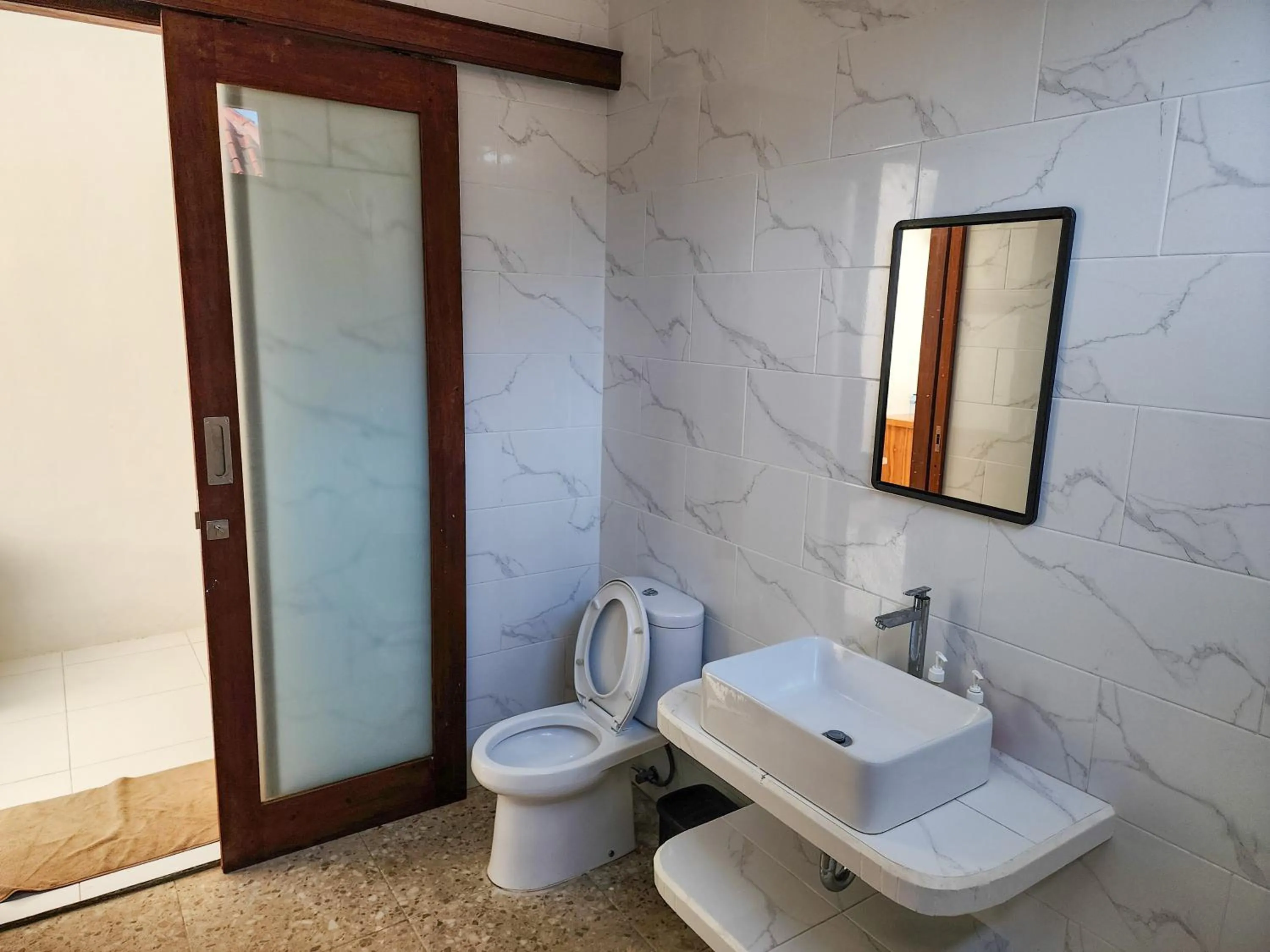 Toilet in Secret Point Huts