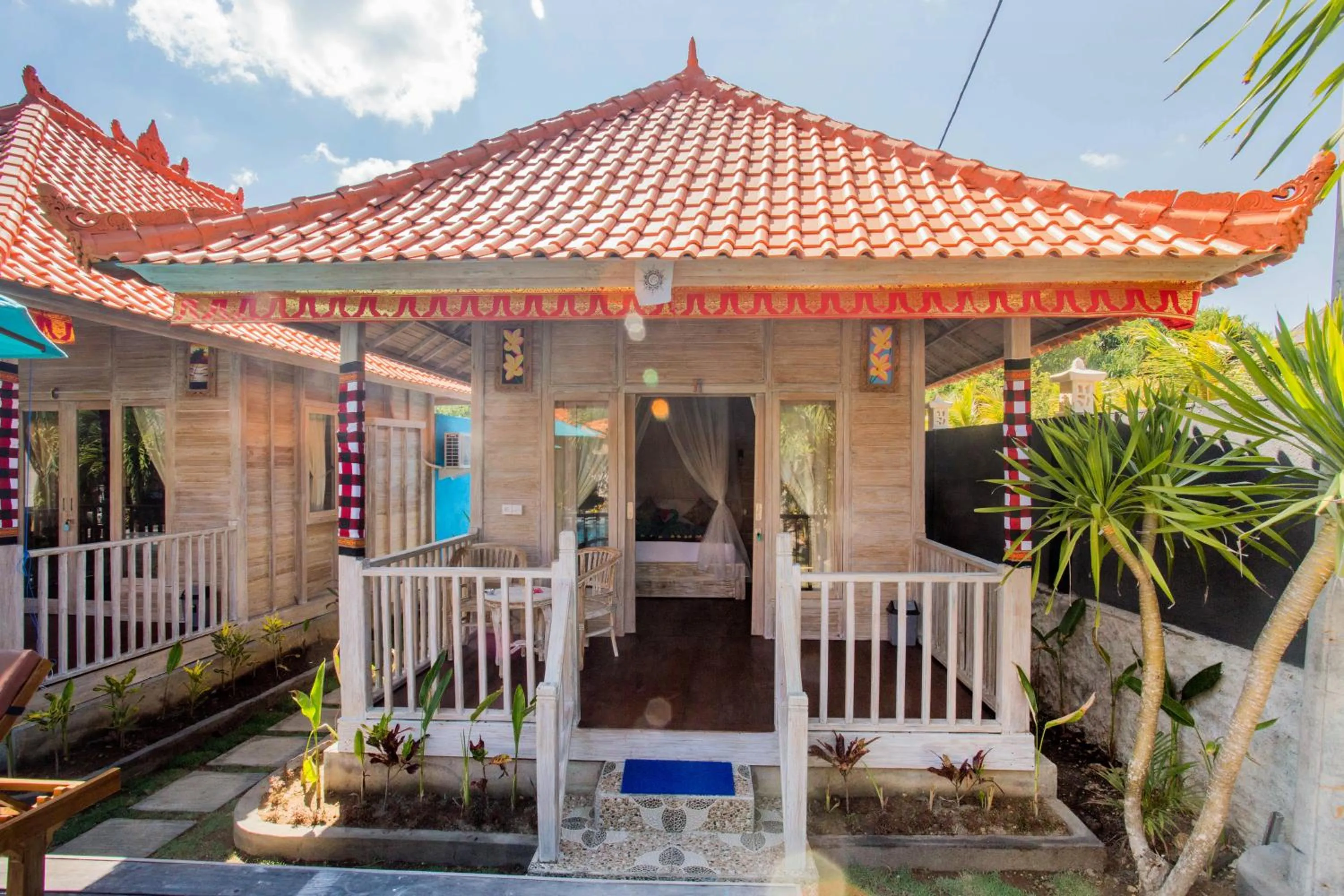 Photo of the whole room in Secret Point Huts