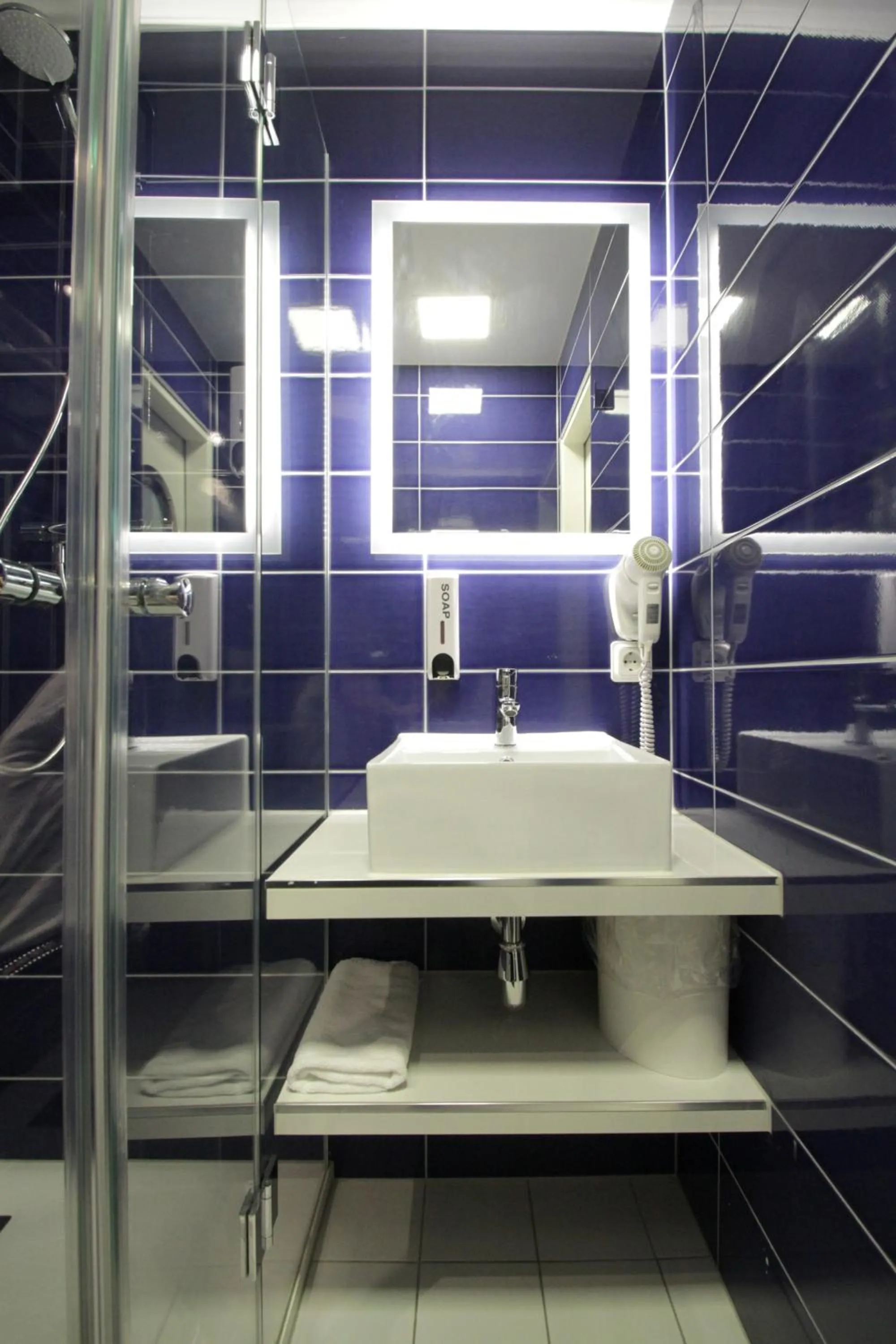 Bathroom in Havelhotel