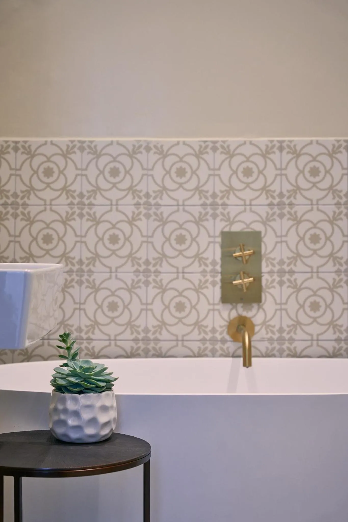 Bathroom in The Tophams Hotel