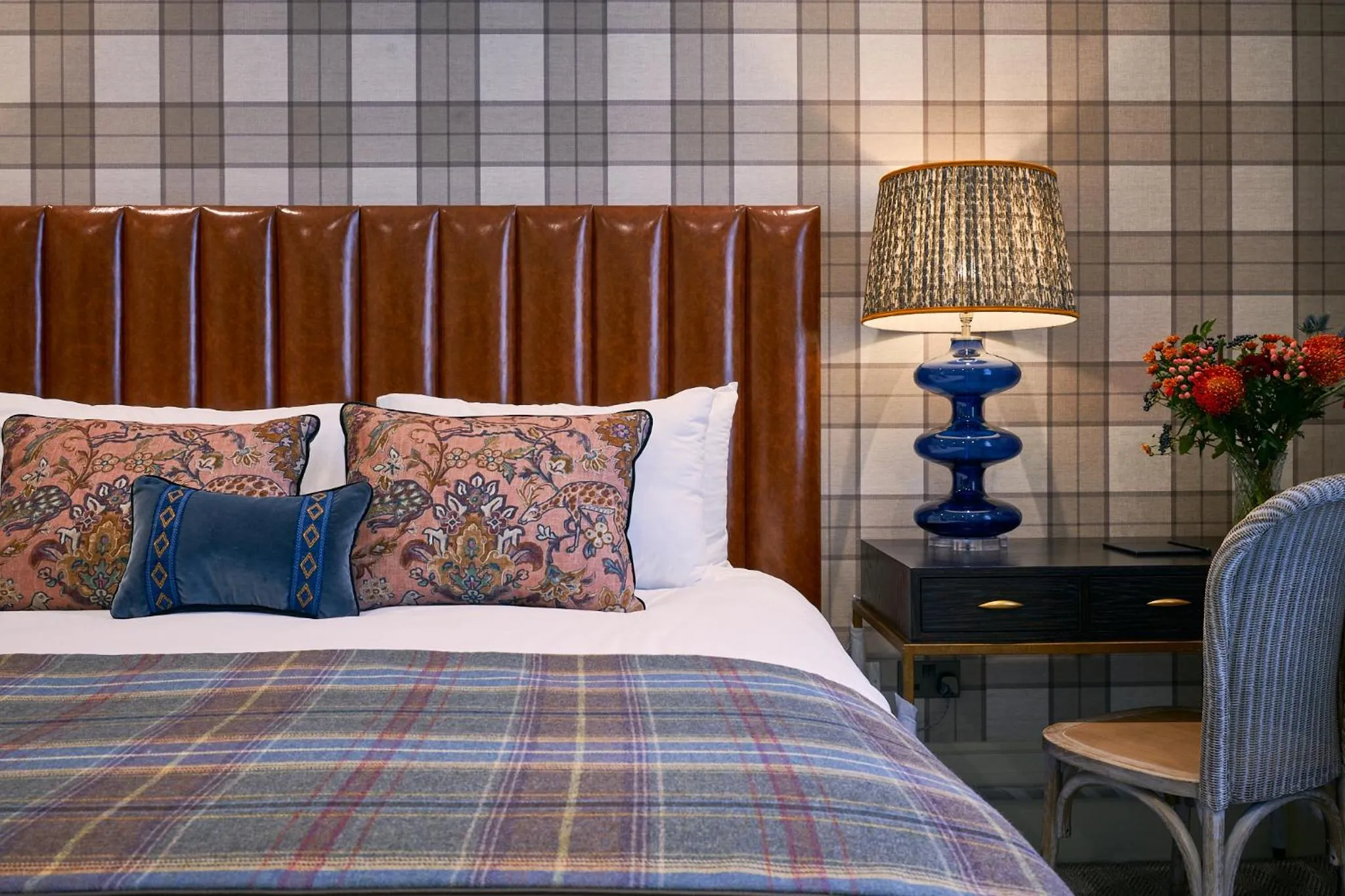 Bedroom, Bed in The Tophams Hotel