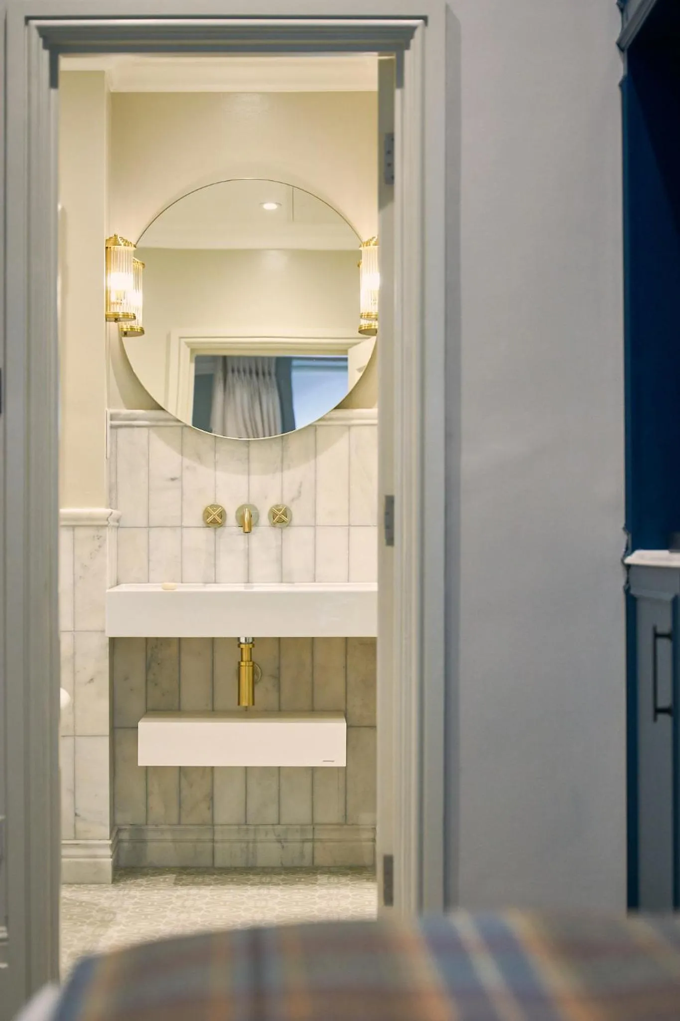 Bathroom in The Tophams Hotel