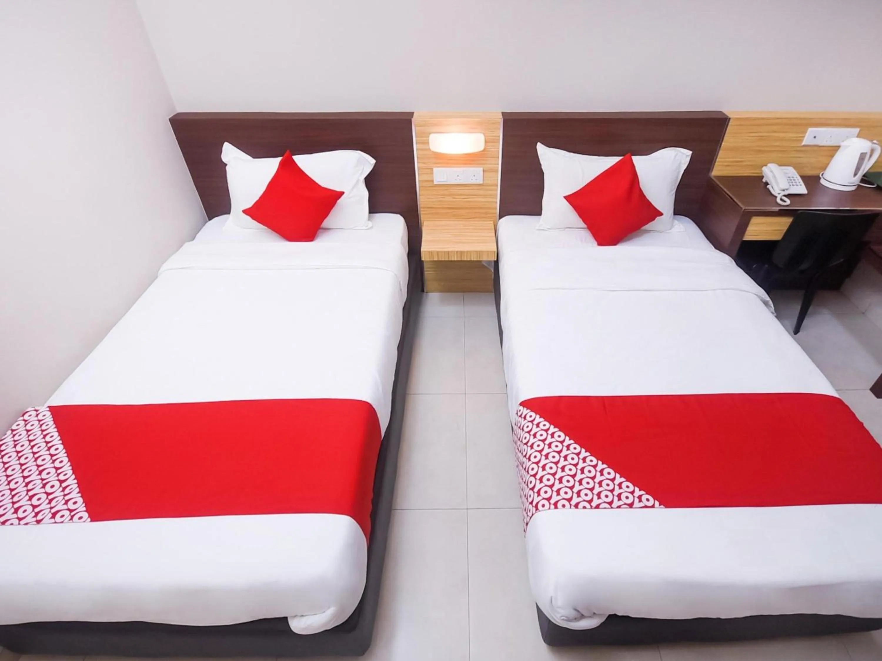 Bedroom, Bed in Hotel O La Mirina Boutique Inn