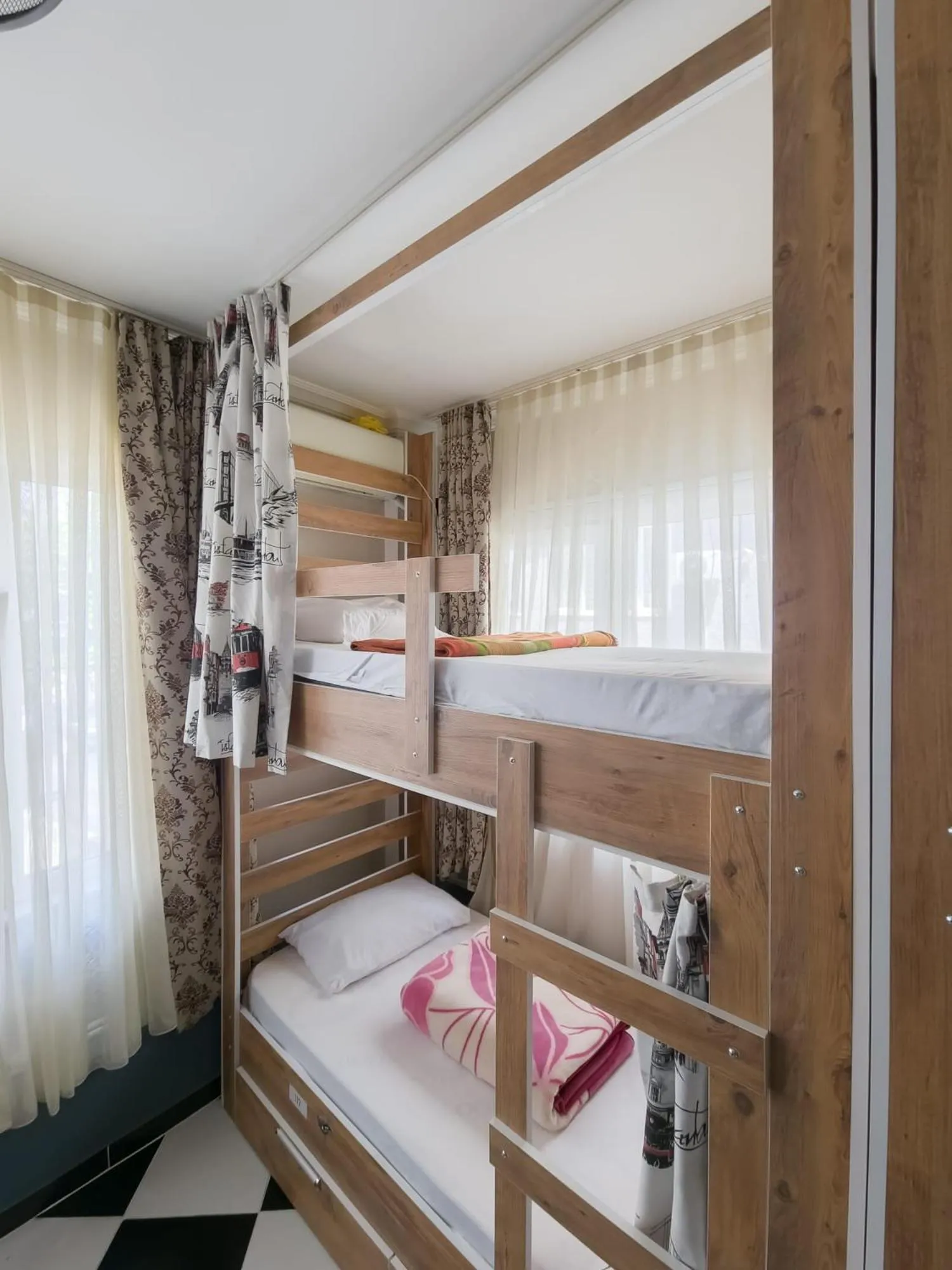 bunk bed, Bed in Taksim Hostel Green House Istanbul