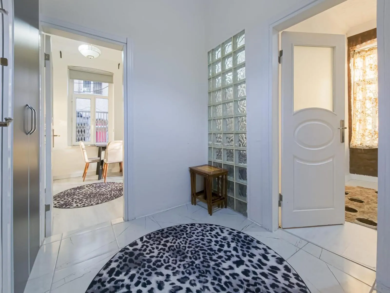 Photo of the whole room, Bed in Taksim Hostel Green House Istanbul