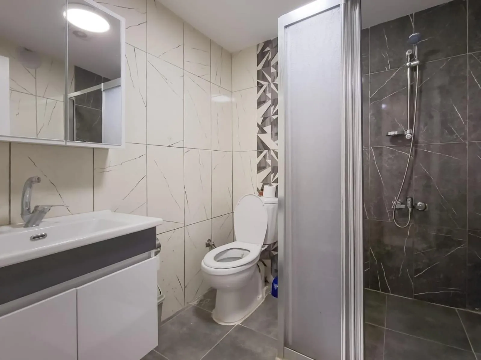 Bathroom in Taksim Hostel Green House Istanbul