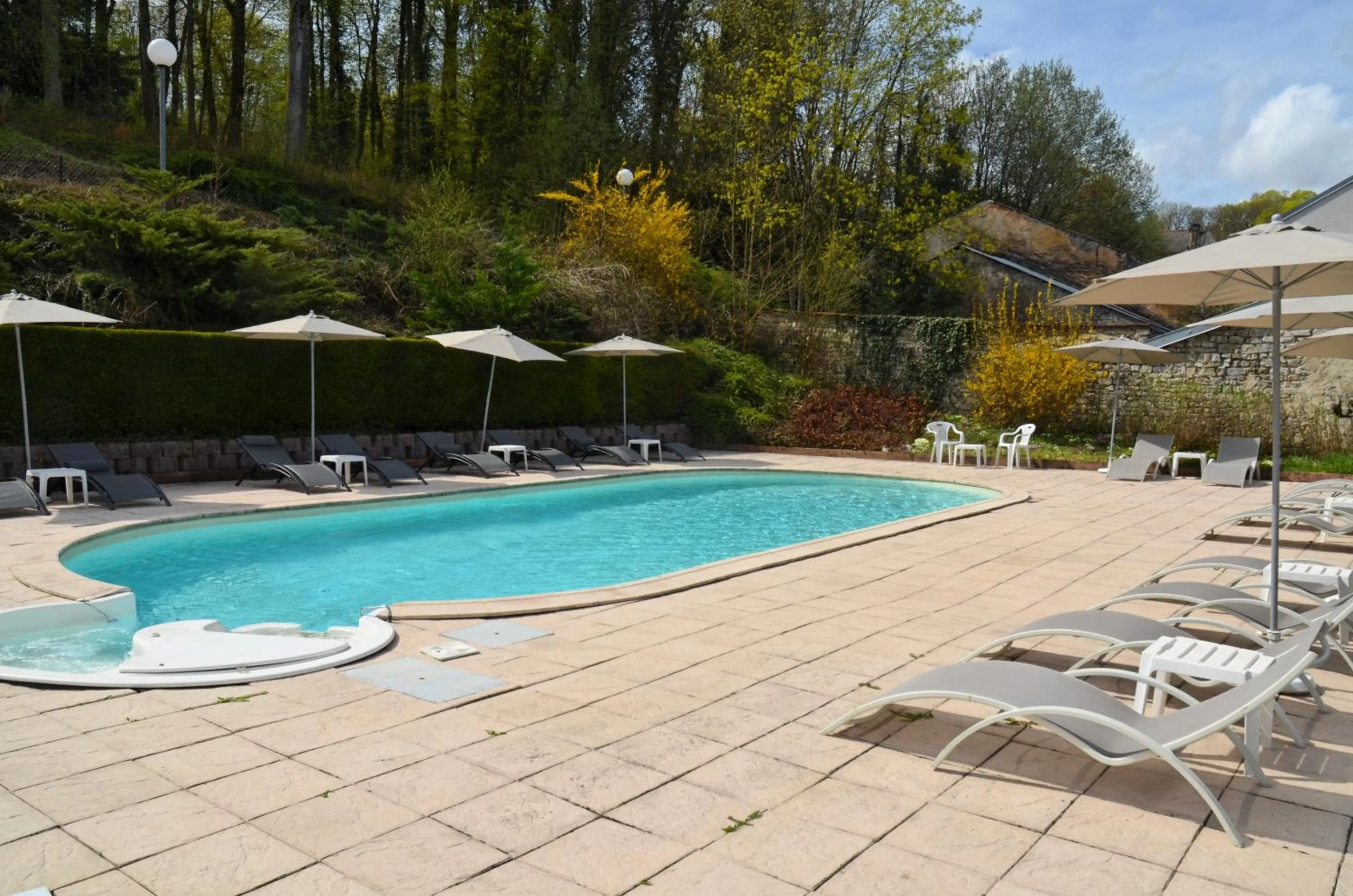 Hôtel et Studios d'Orfeuil