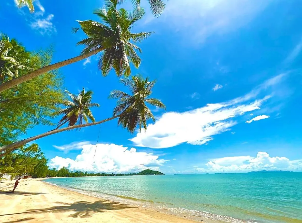 Lipa Lodge Beach Resort