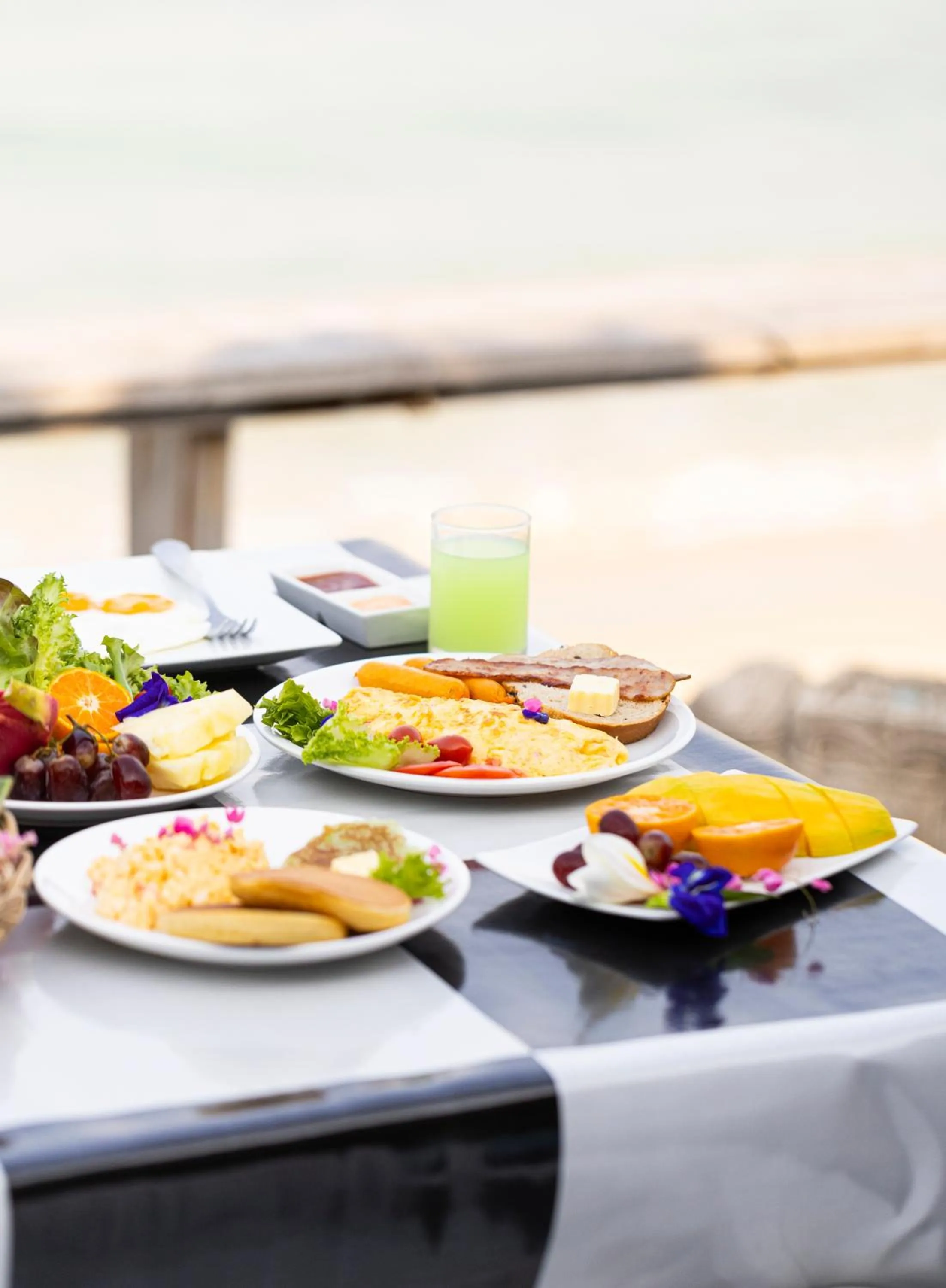 Lipa Lodge Beach Resort