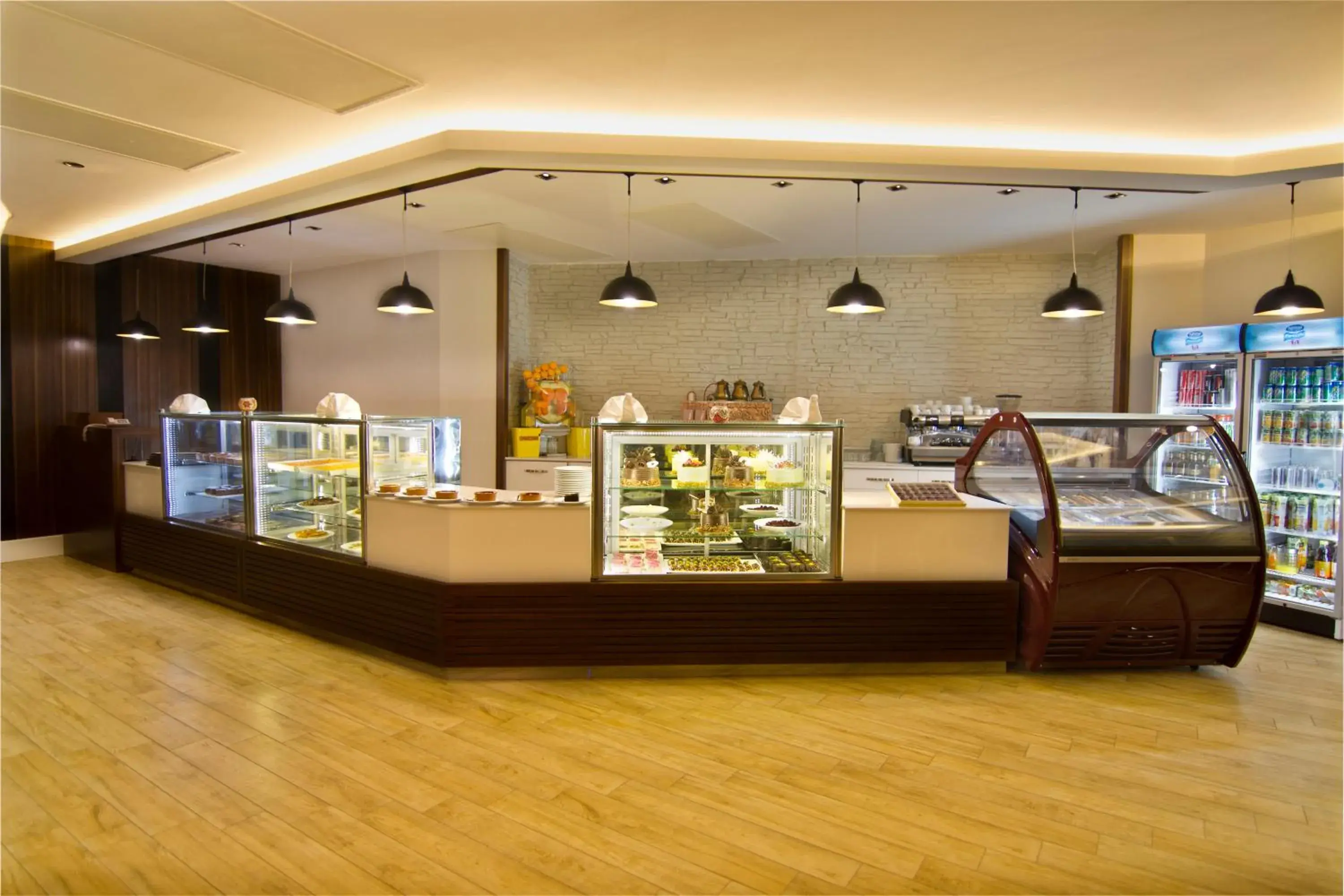 Restaurant/places to eat in Grand Altuntas Hotel Restaurant/places to eat in Grand Altuntas Hotel