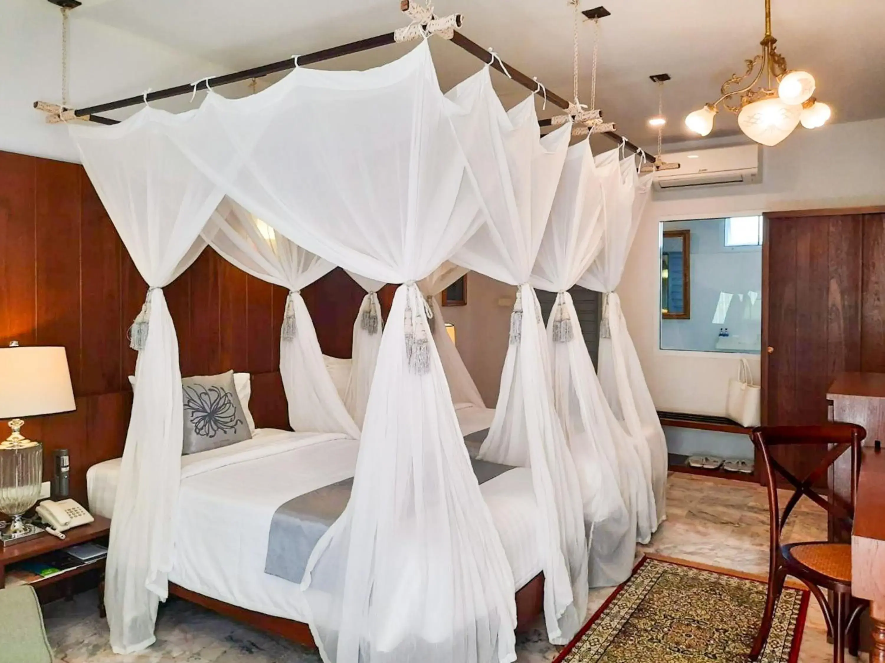 Bed in Villa Amphawa Bed in Villa Amphawa