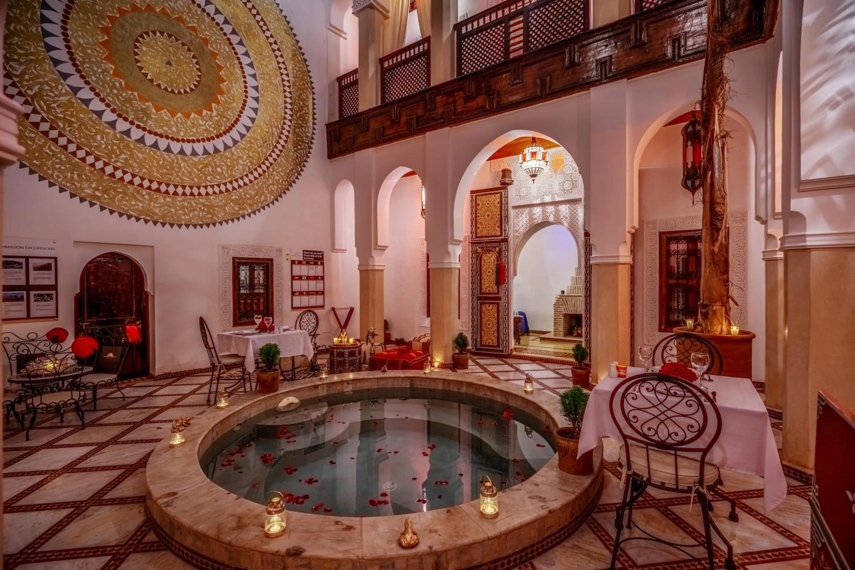 Patio in Riad Safran et Cannelle & Spa