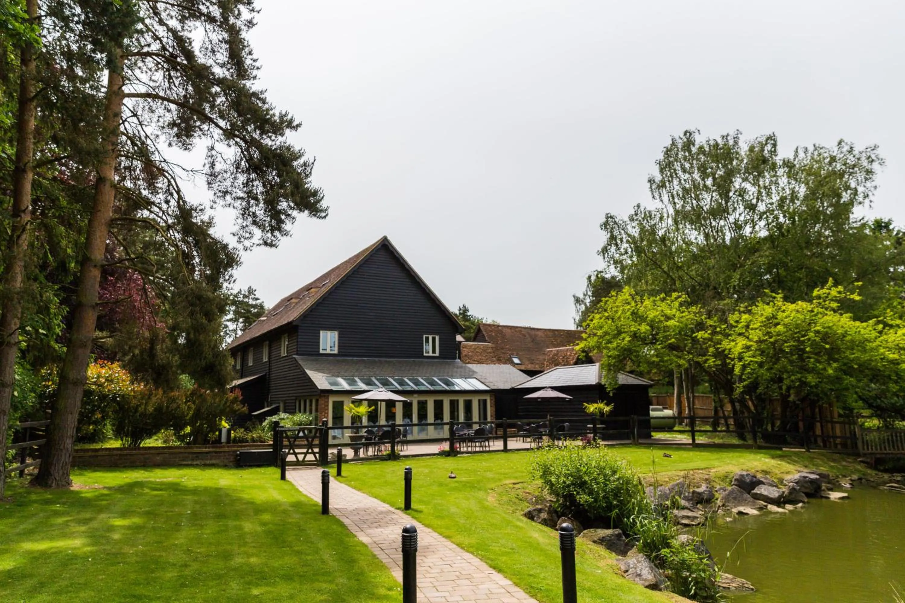 Property building in Great Hallingbury Manor & Lodges London Stansted
