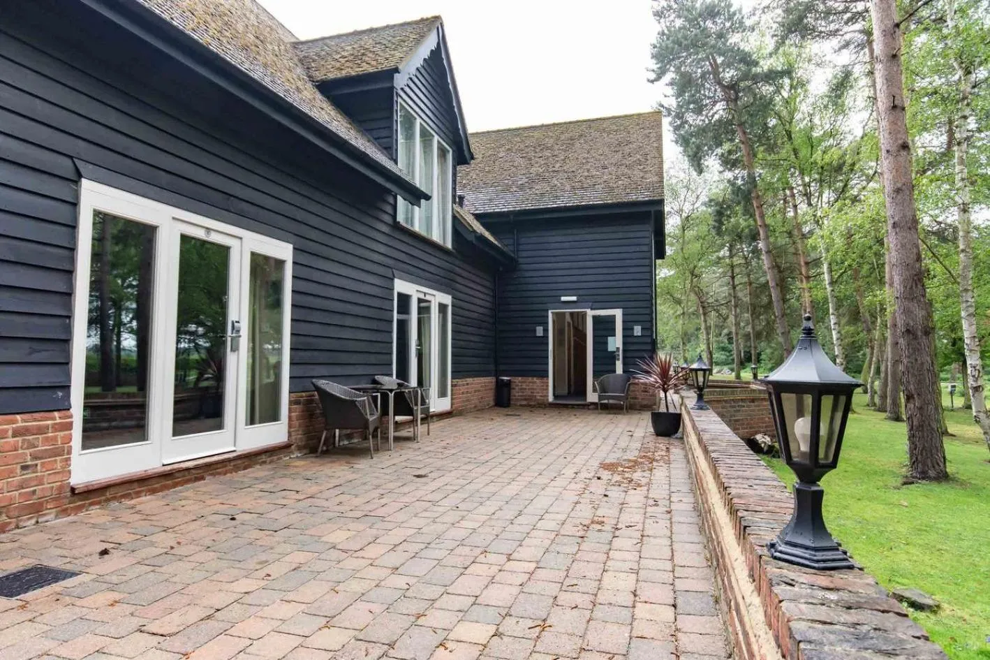 Property building in Great Hallingbury Manor & Lodges London Stansted