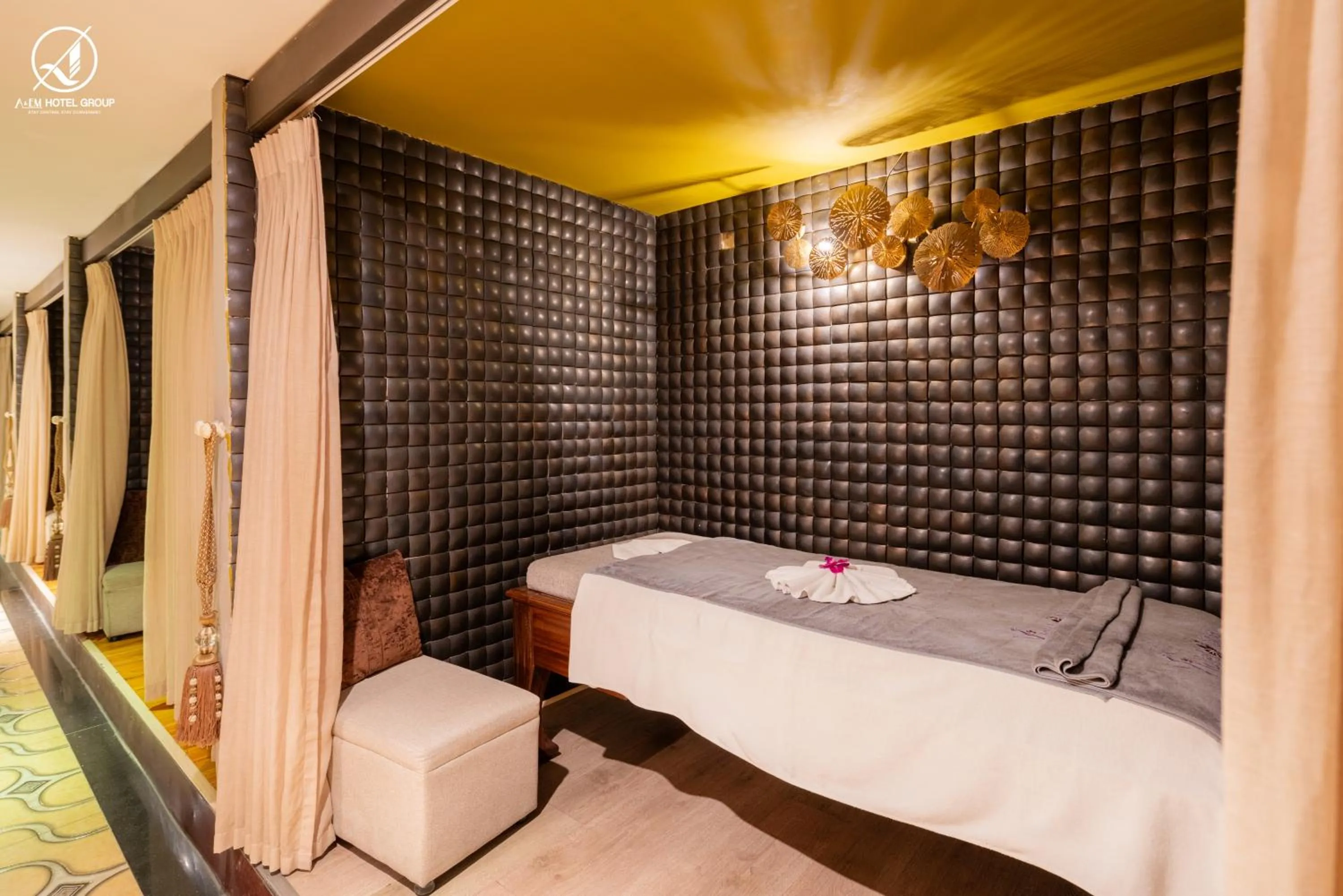 Massage, Bed in A&EM Phan Boi Chau