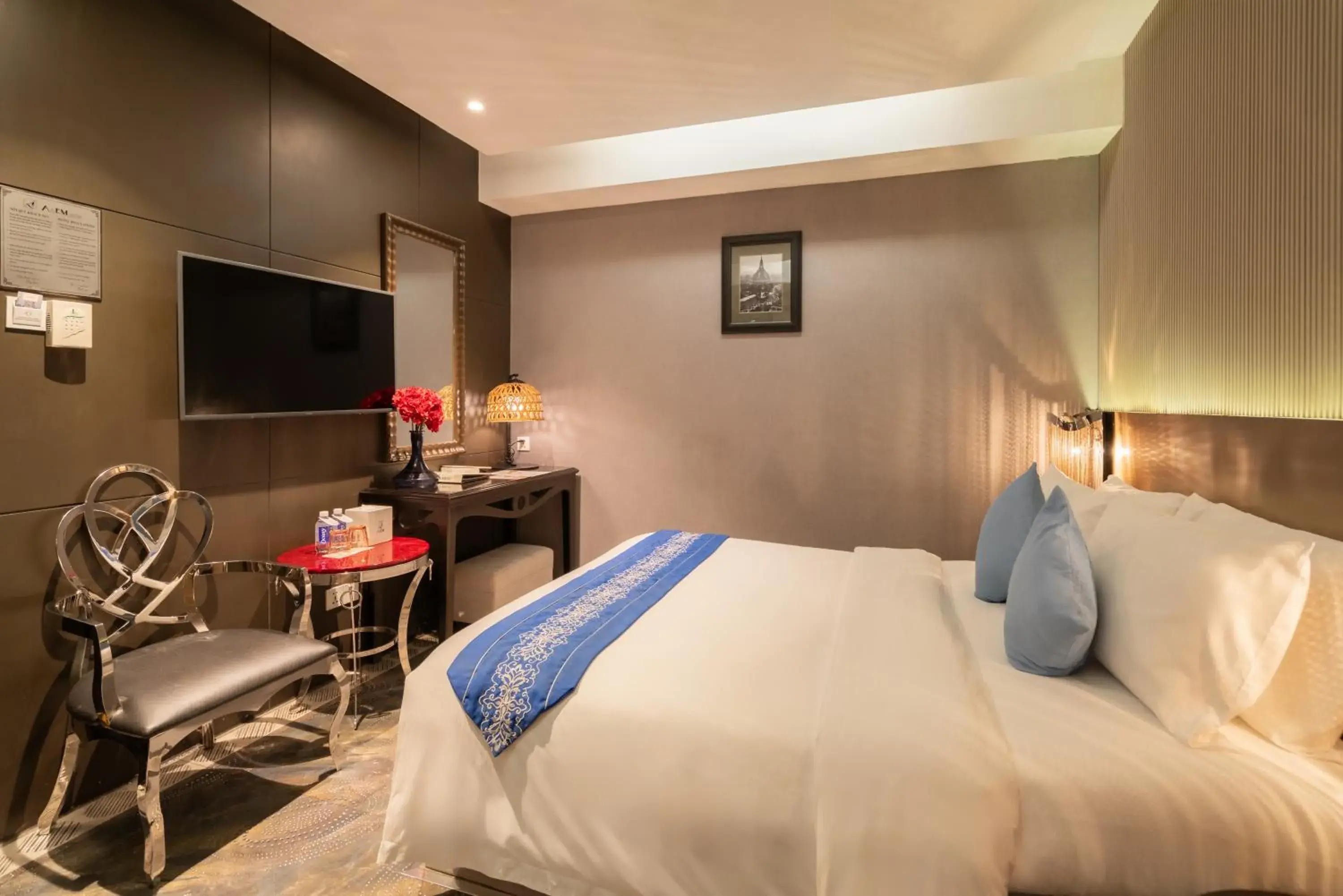 TV and multimedia, Bed in A&EM Phan Boi Chau TV and multimedia, Bed in A&EM Phan Boi Chau