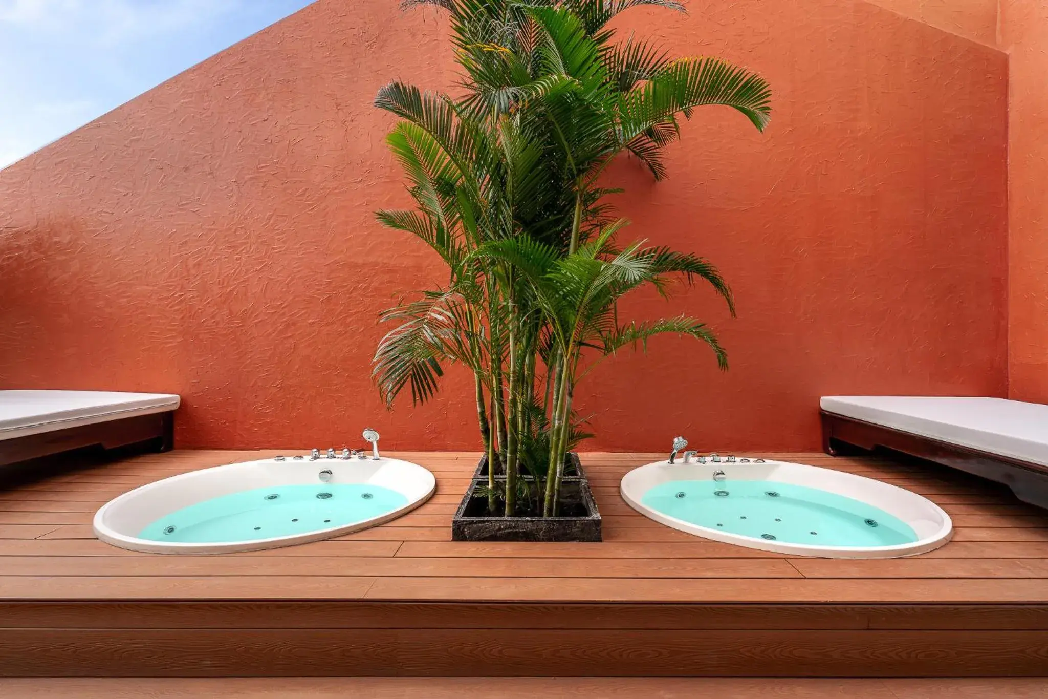 Swimming pool in A&EM Phan Boi Chau Swimming pool in A&EM Phan Boi Chau