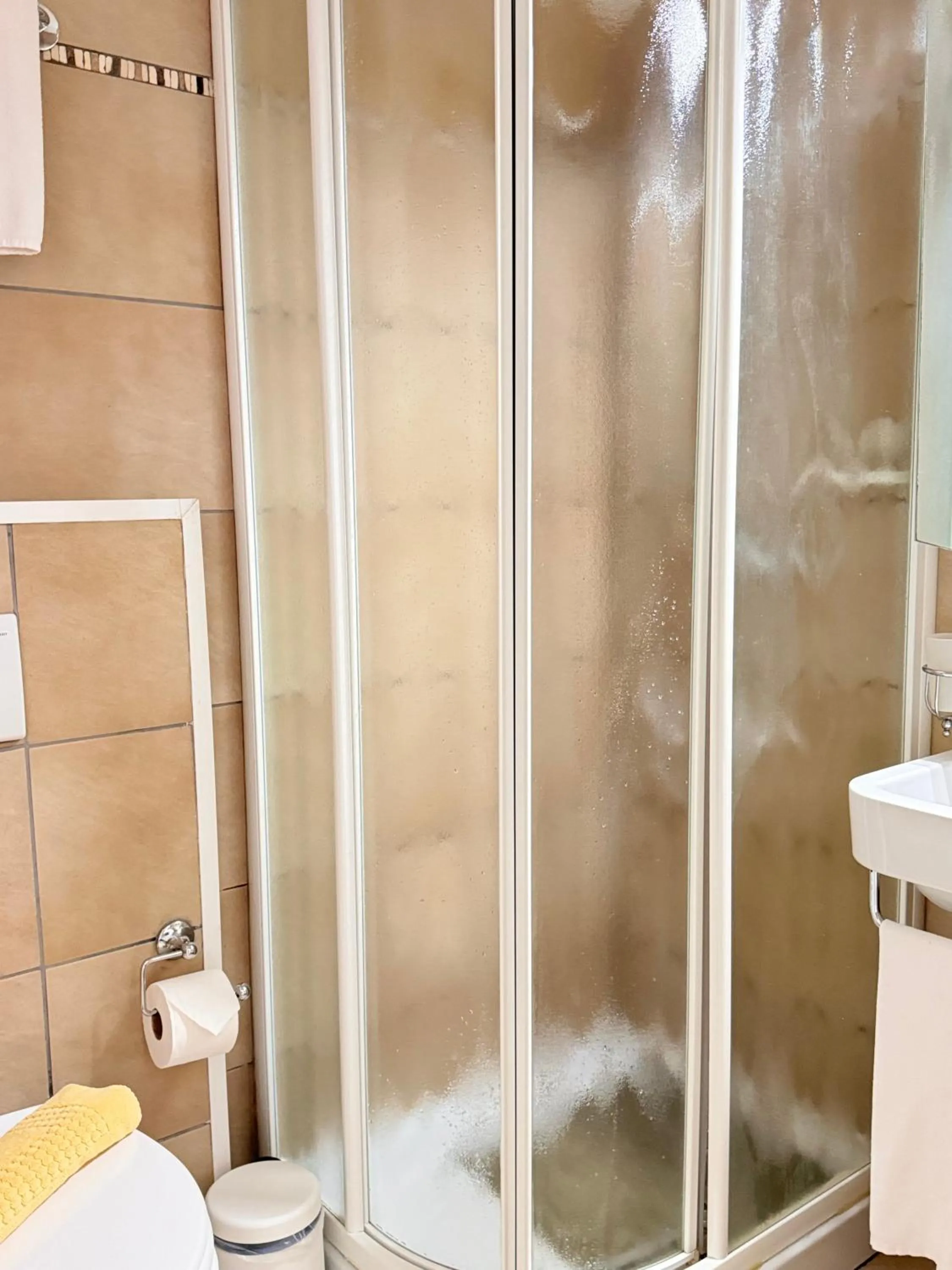 Shower in Viva Bacco