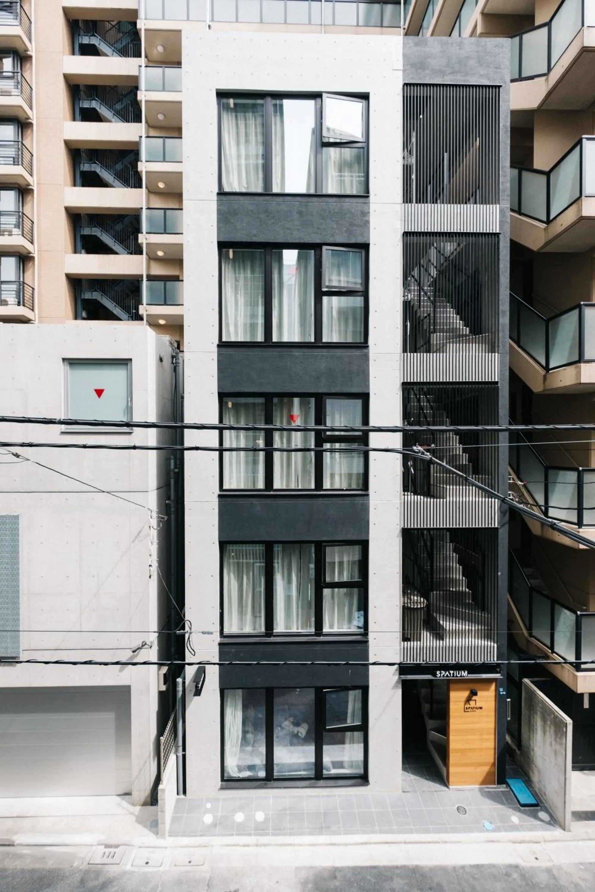 Property building in SPATIUM GINZA