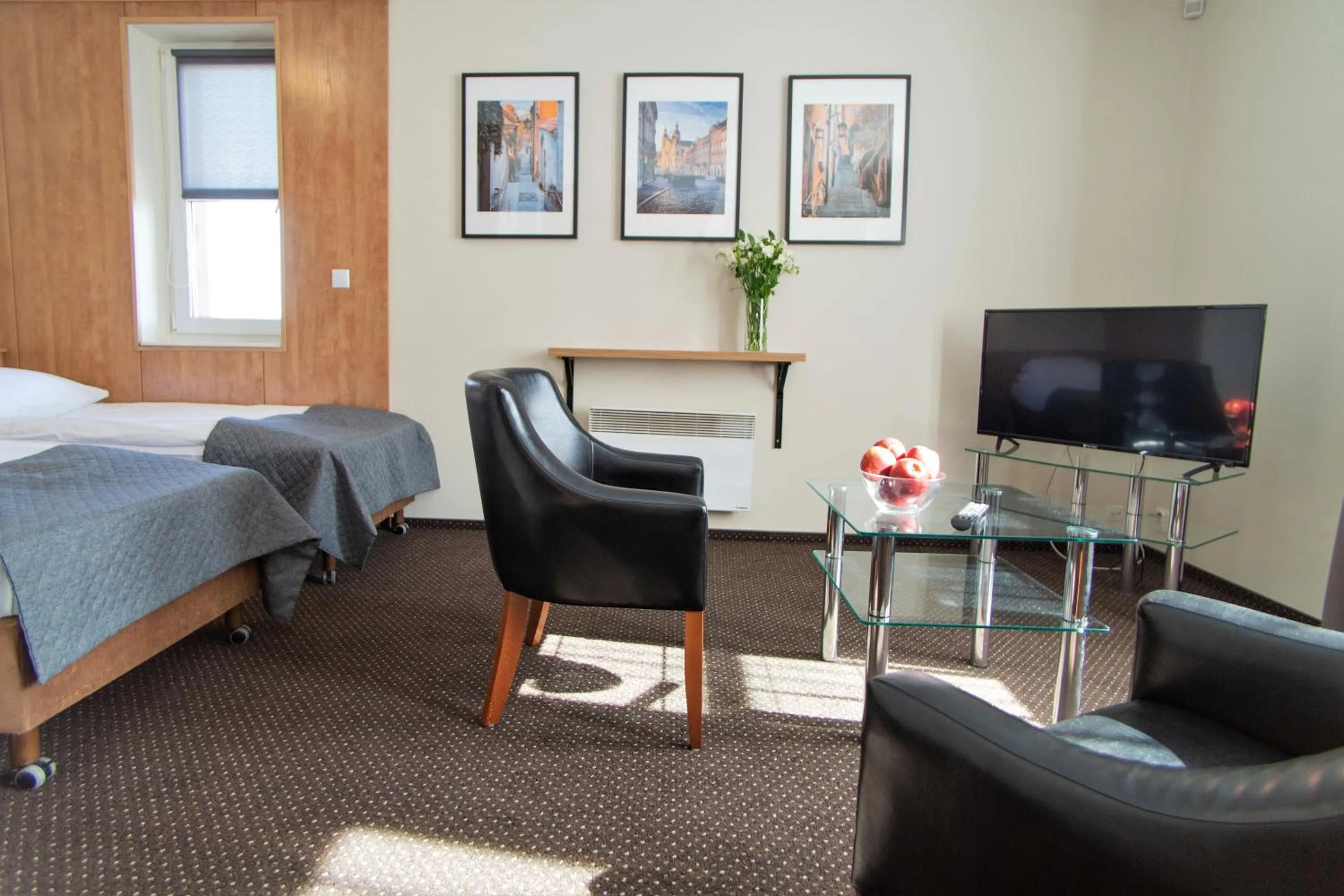 Bed in Warsaw Apartments - Apartamenty Sadyba