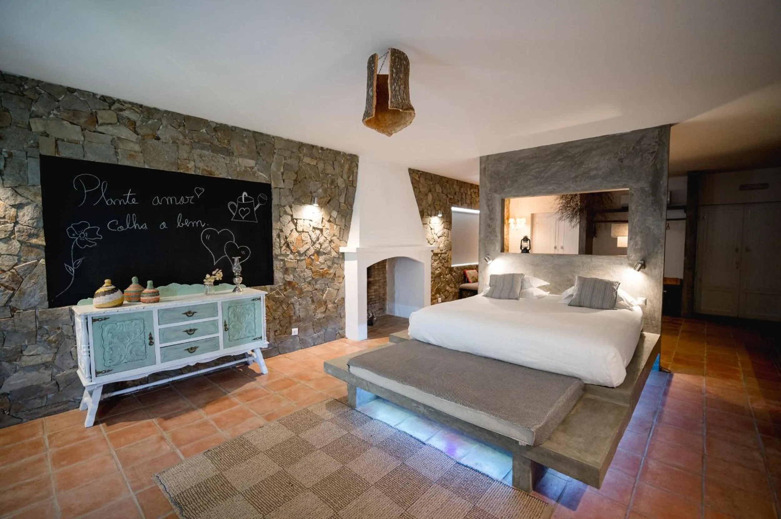 Bed in Monte Gois Country House e Spa