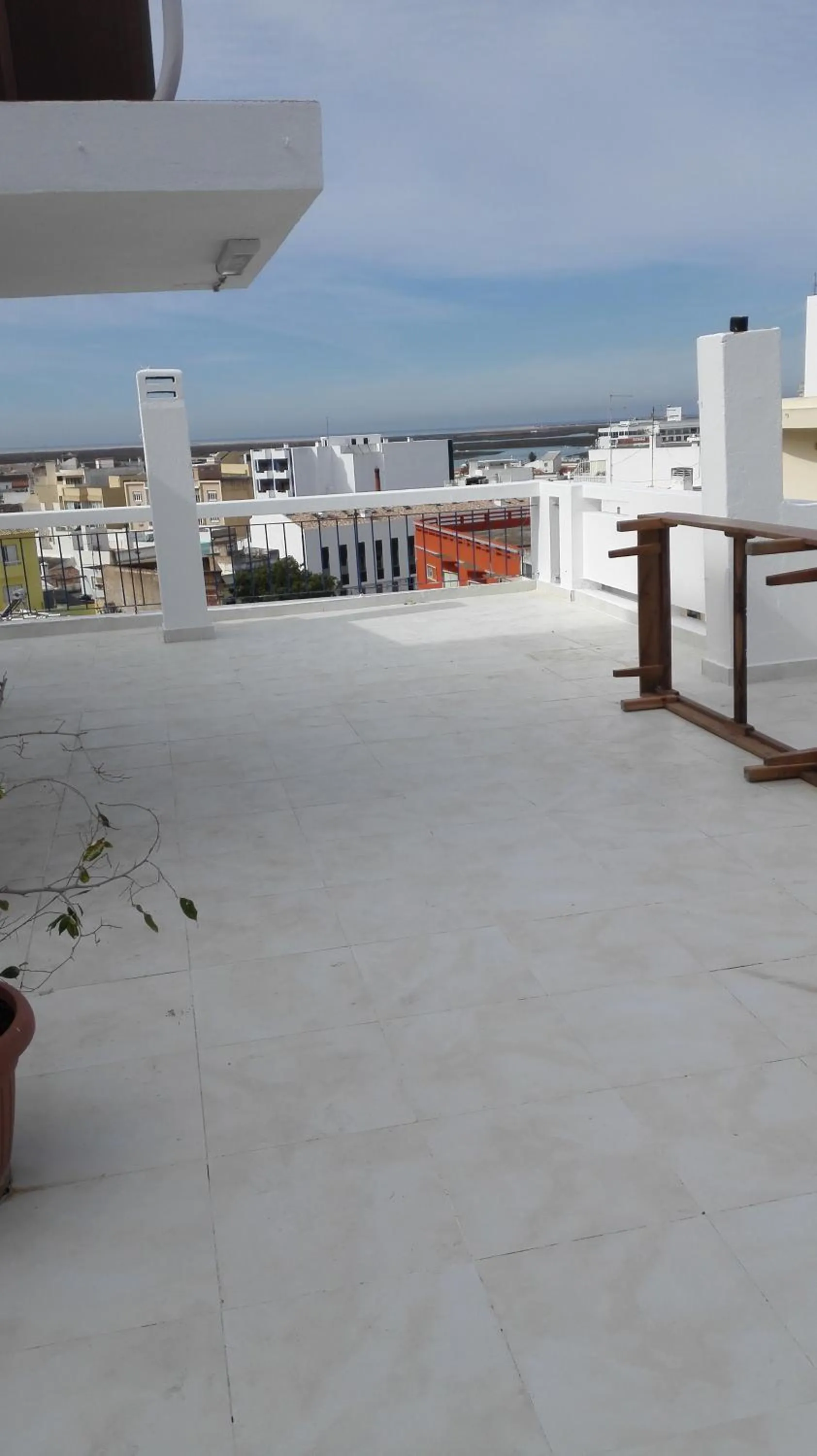 Property building in Residencial Condado