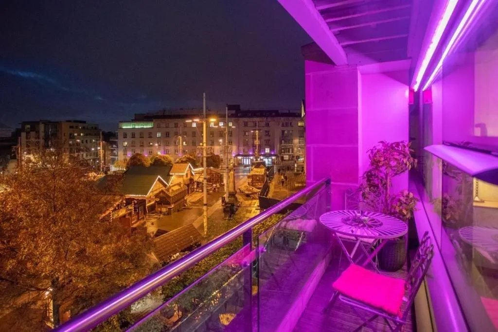 Living room in Live in Leeds Millenium Square Apartment