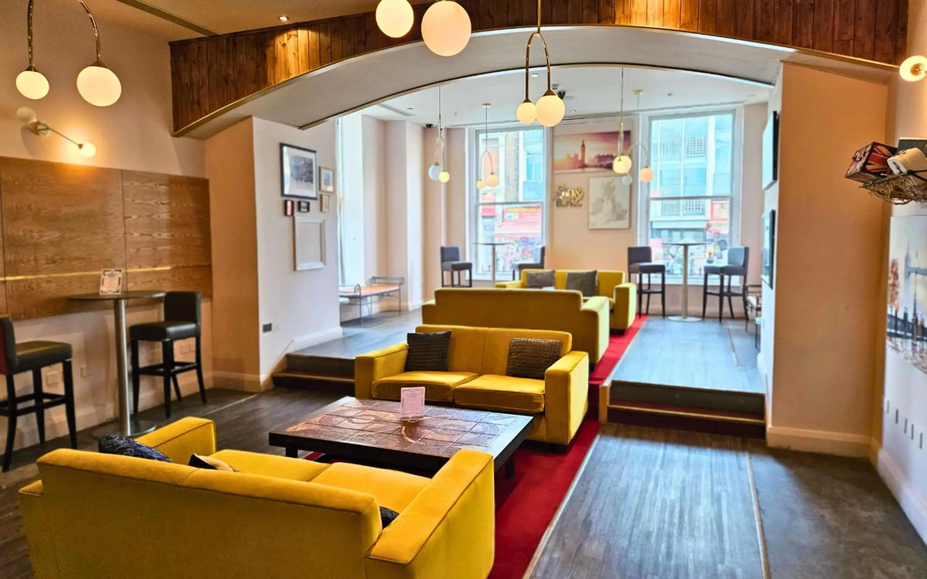 Restaurant/places to eat in Hilton London Paddington Restaurant/places to eat in Hilton London Paddington