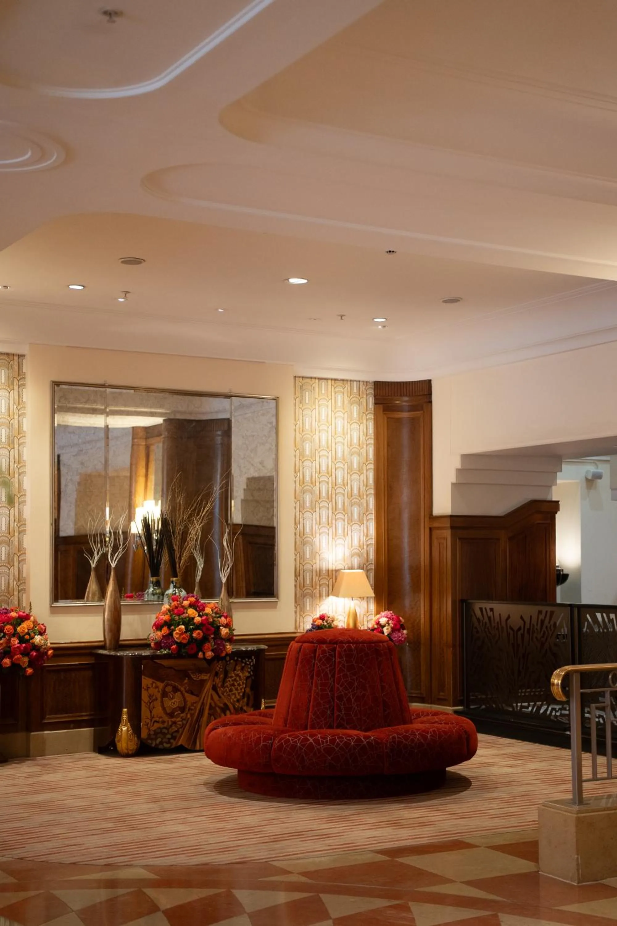 Lobby or reception in Hilton London Paddington