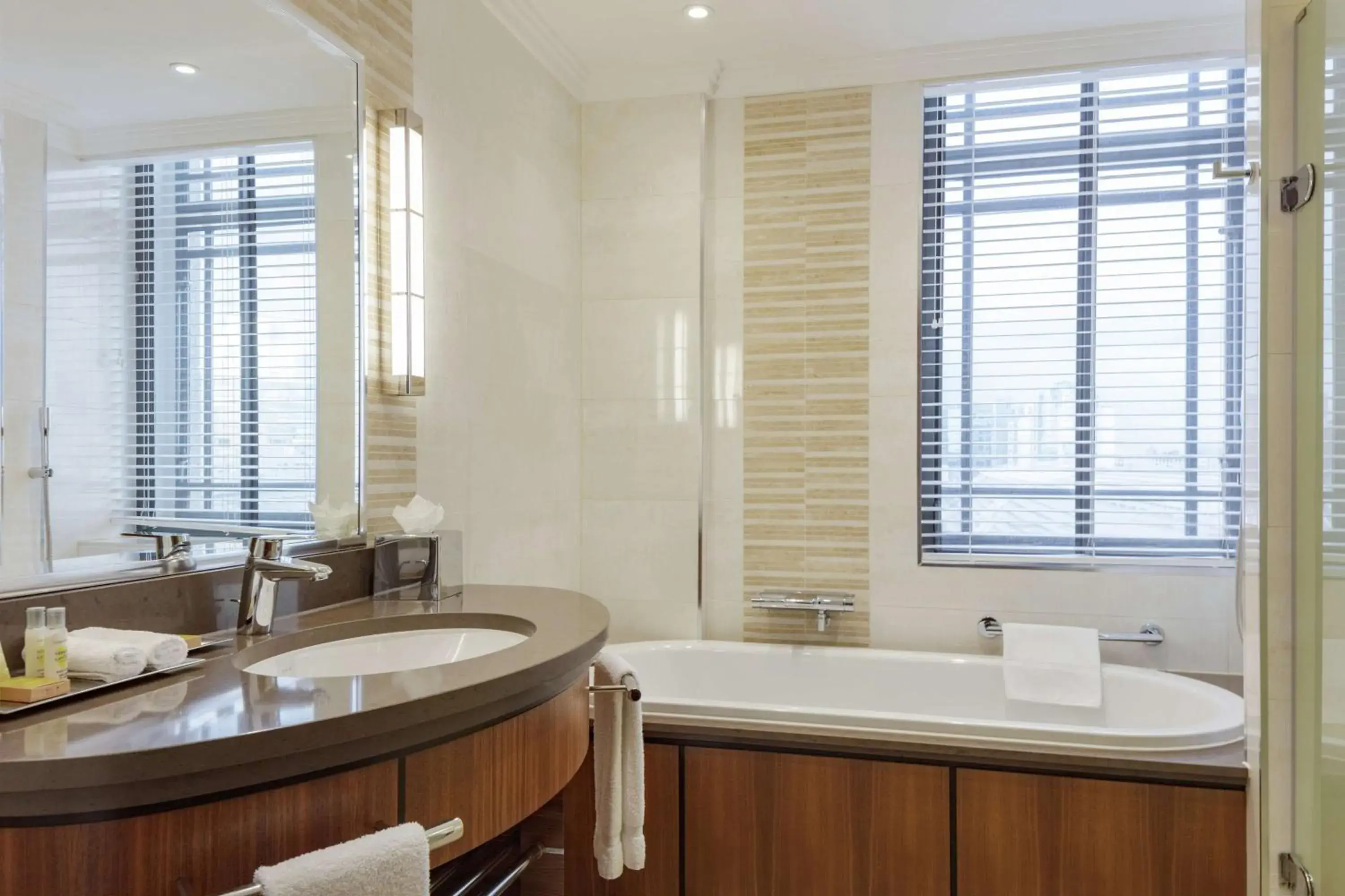 Bathroom in Hilton London Paddington Bathroom in Hilton London Paddington