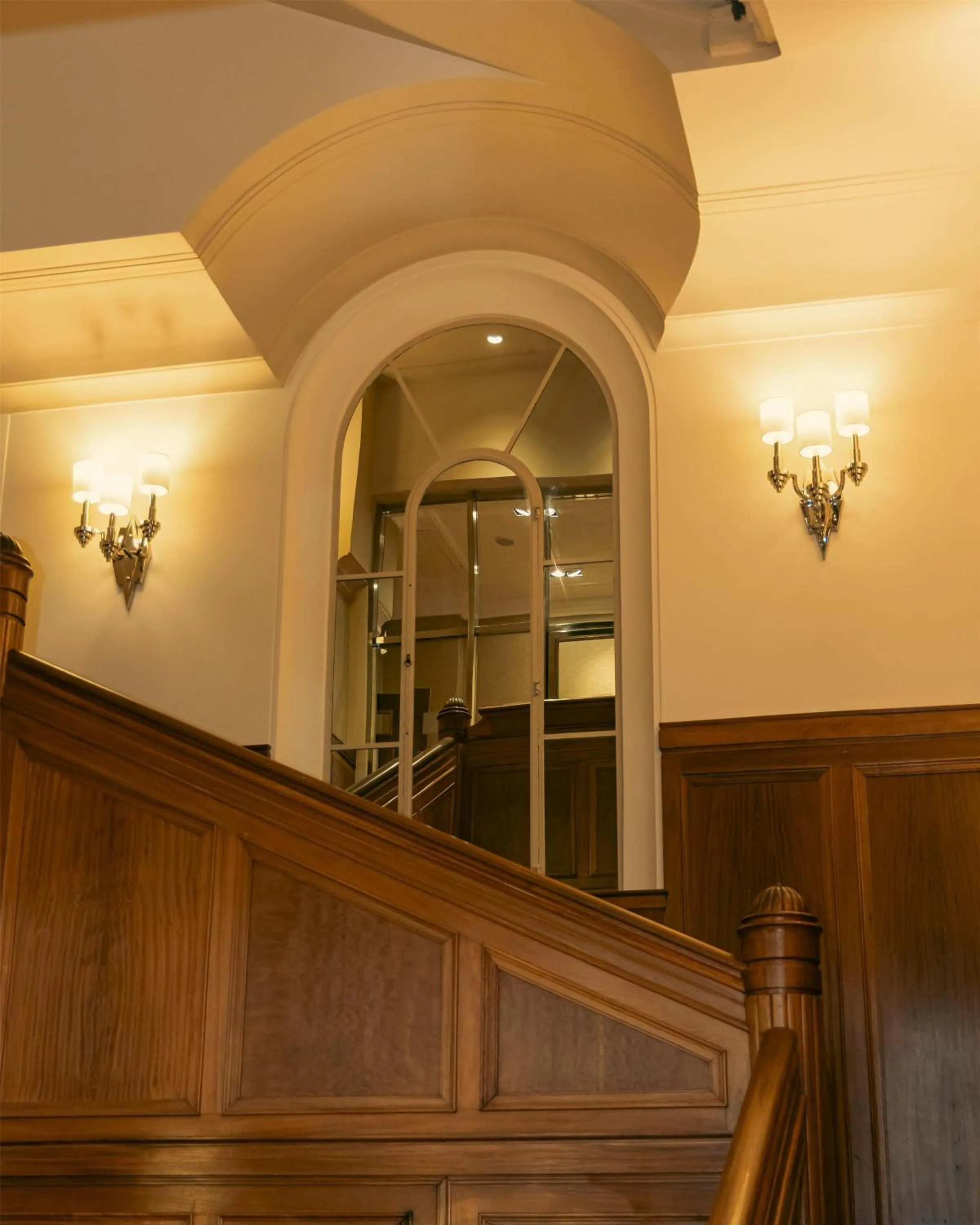 Lobby or reception in Hilton London Paddington