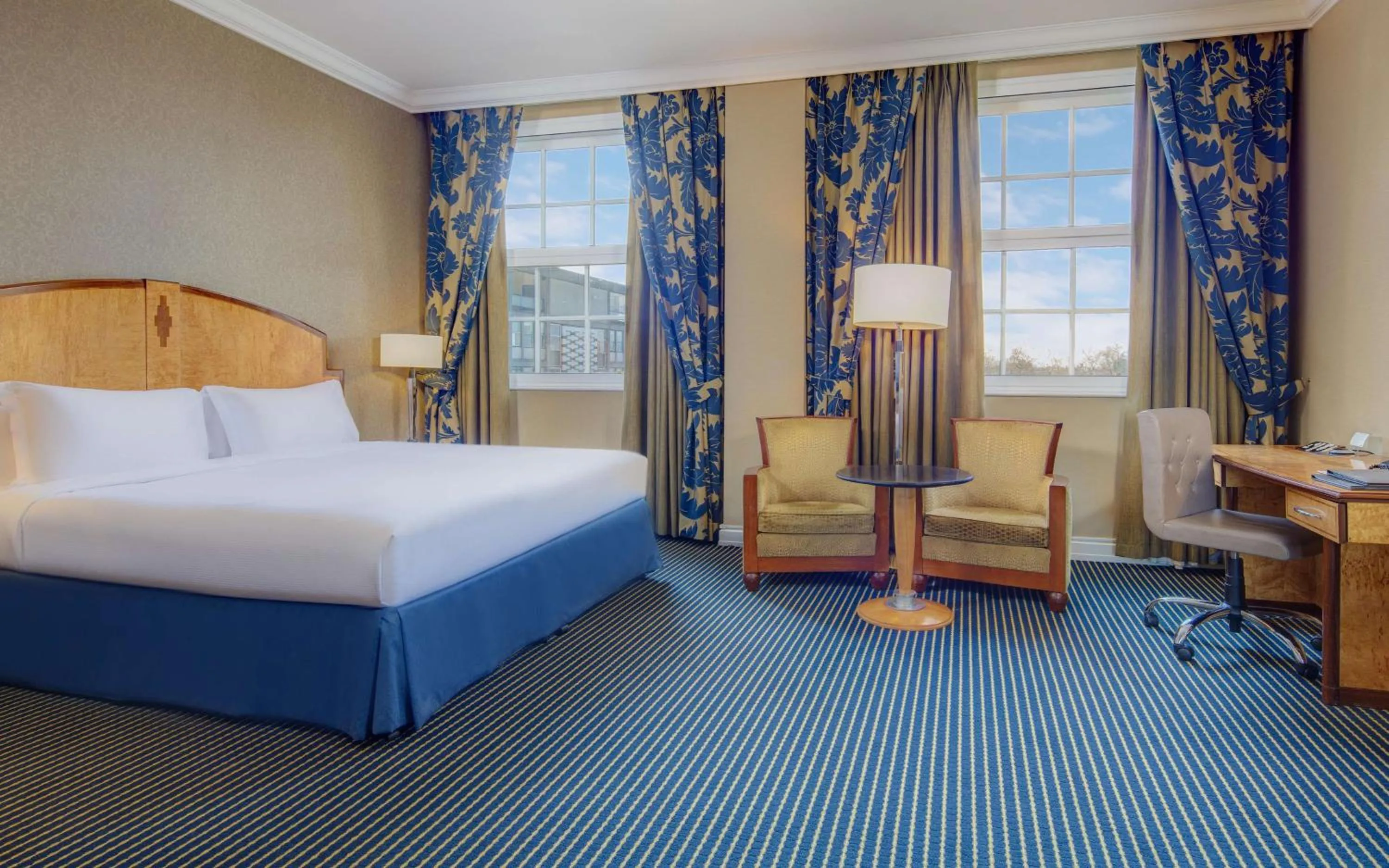 Bed in Hilton London Paddington