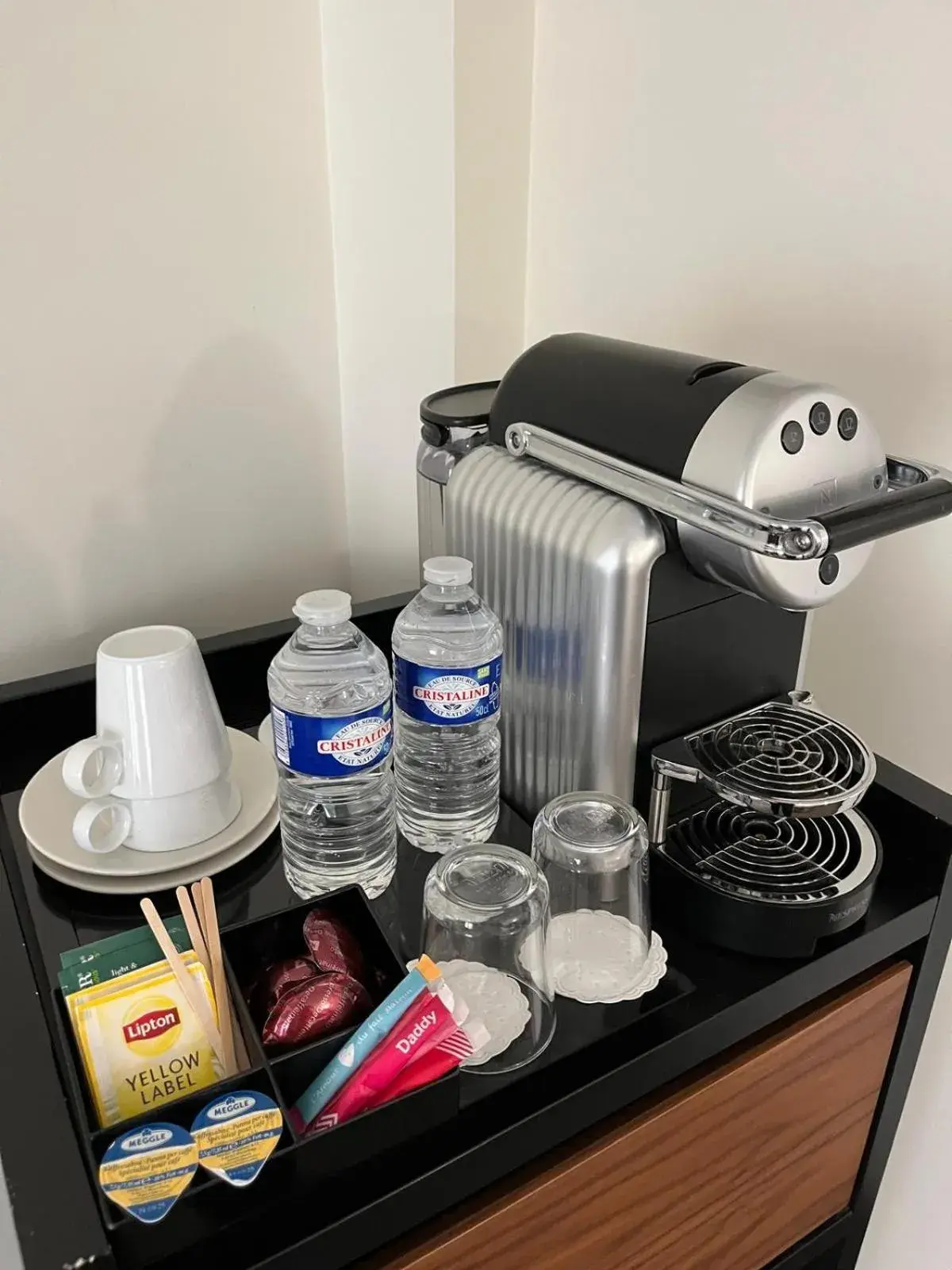 Confort Twin Room in Le Grand Hôtel de Normandie Confort Twin Room in Le Grand Hôtel de Normandie