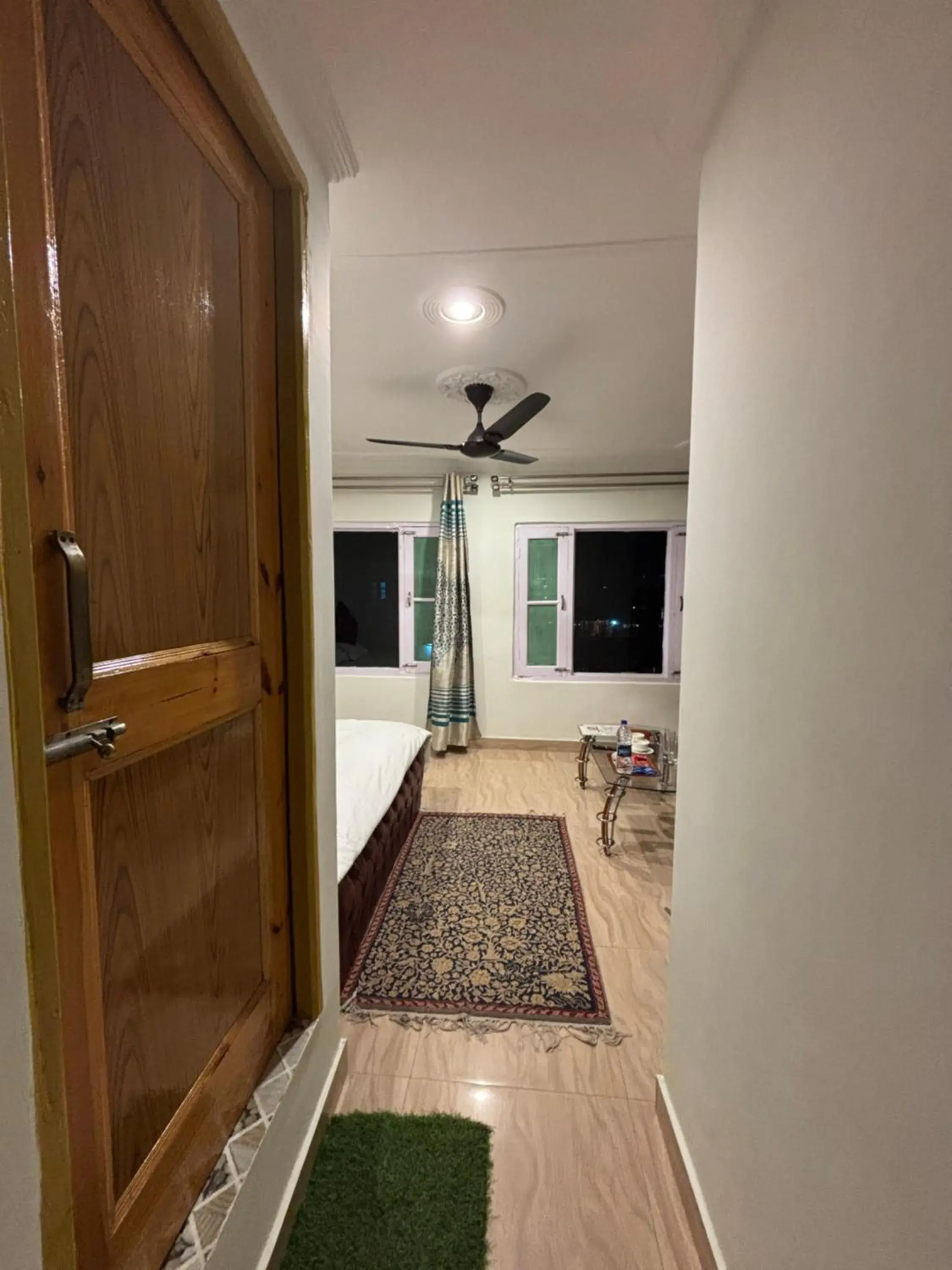 Photo of the whole room in Hotel Crescent Photo of the whole room in Hotel Crescent