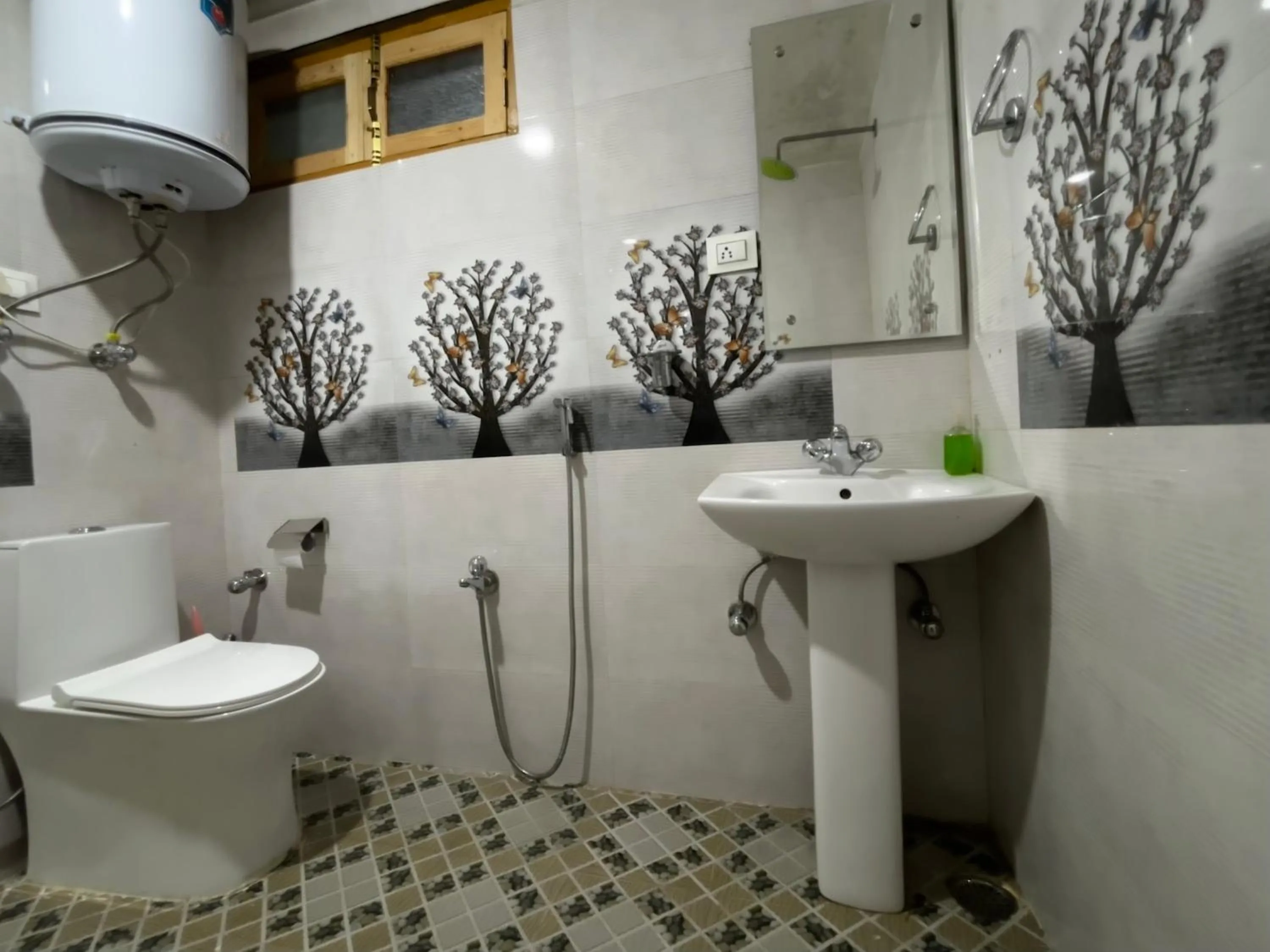 Toilet in Hotel Crescent