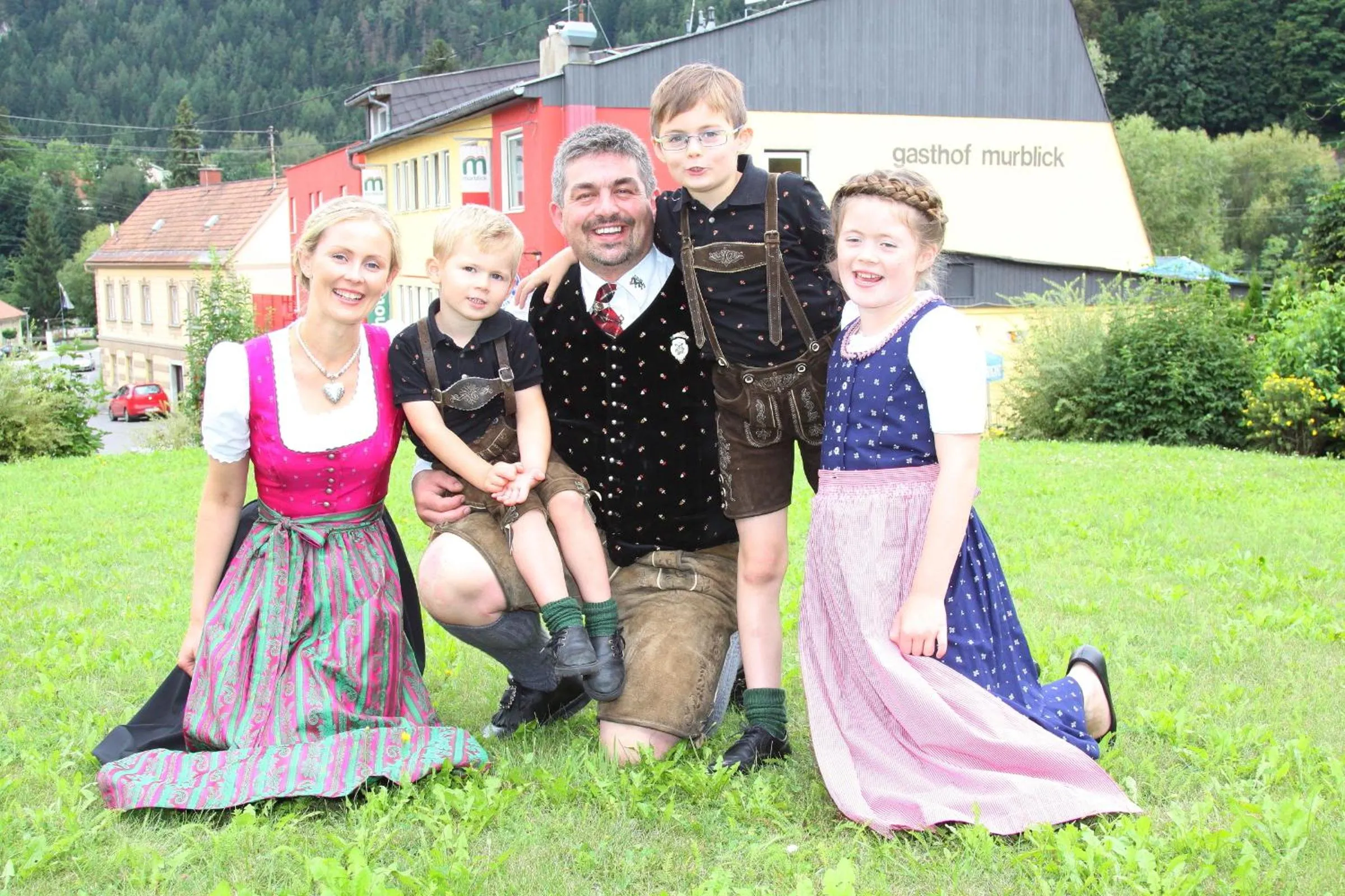 People in Hotel-Gasthof Restaurant Murblick