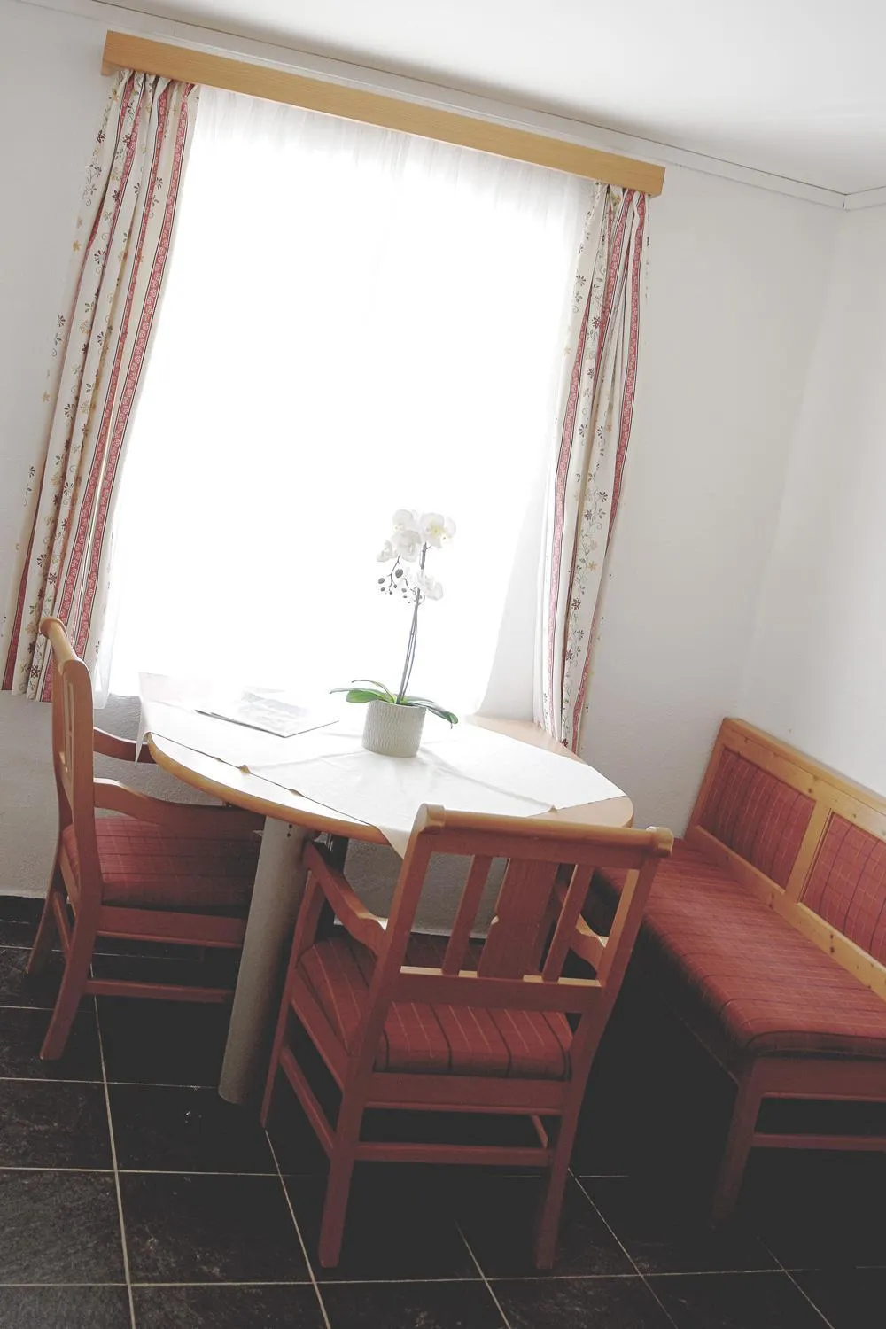 Seating area in Hotel-Gasthof Restaurant Murblick