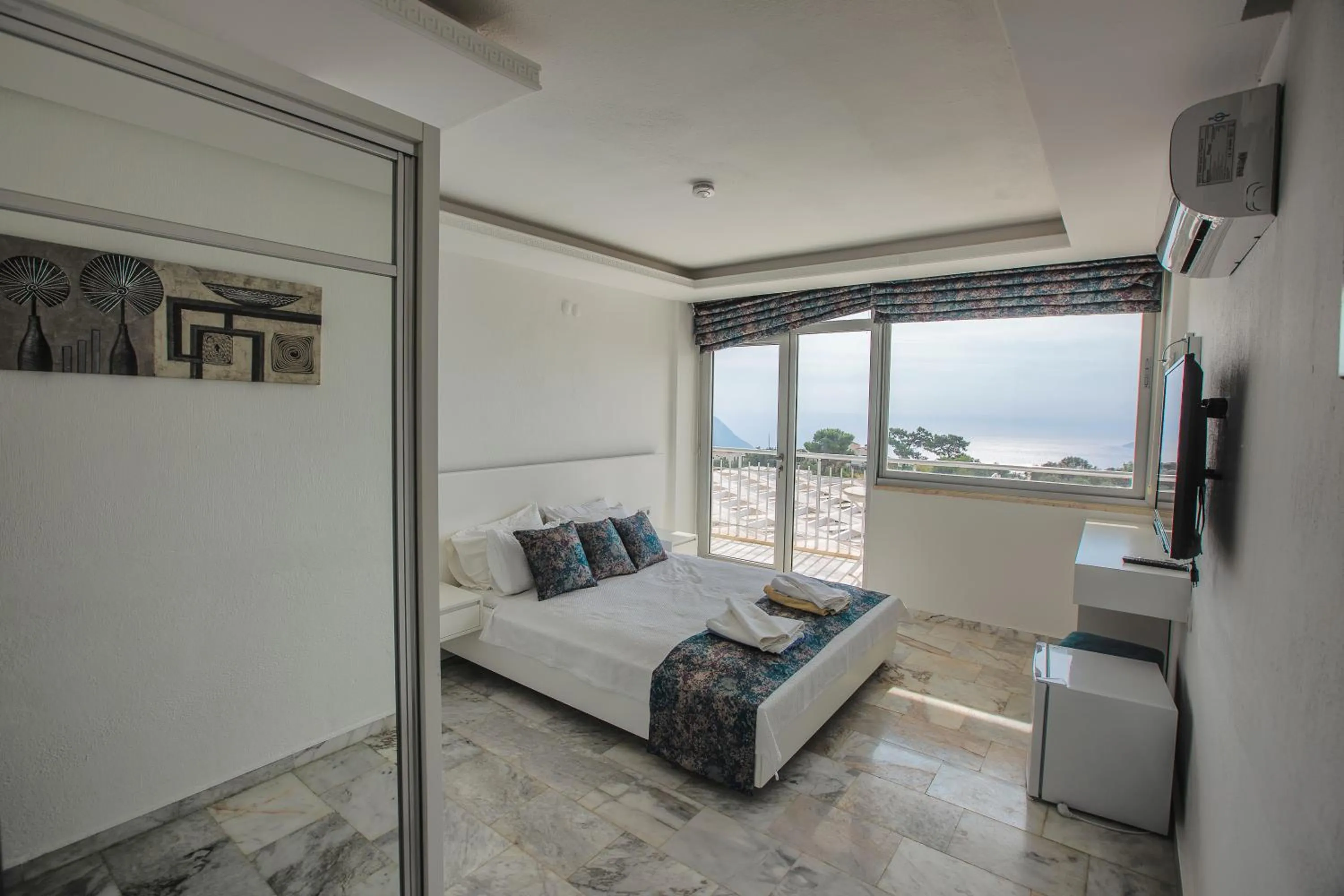 Photo of the whole room in Infinity Villa Kalkan