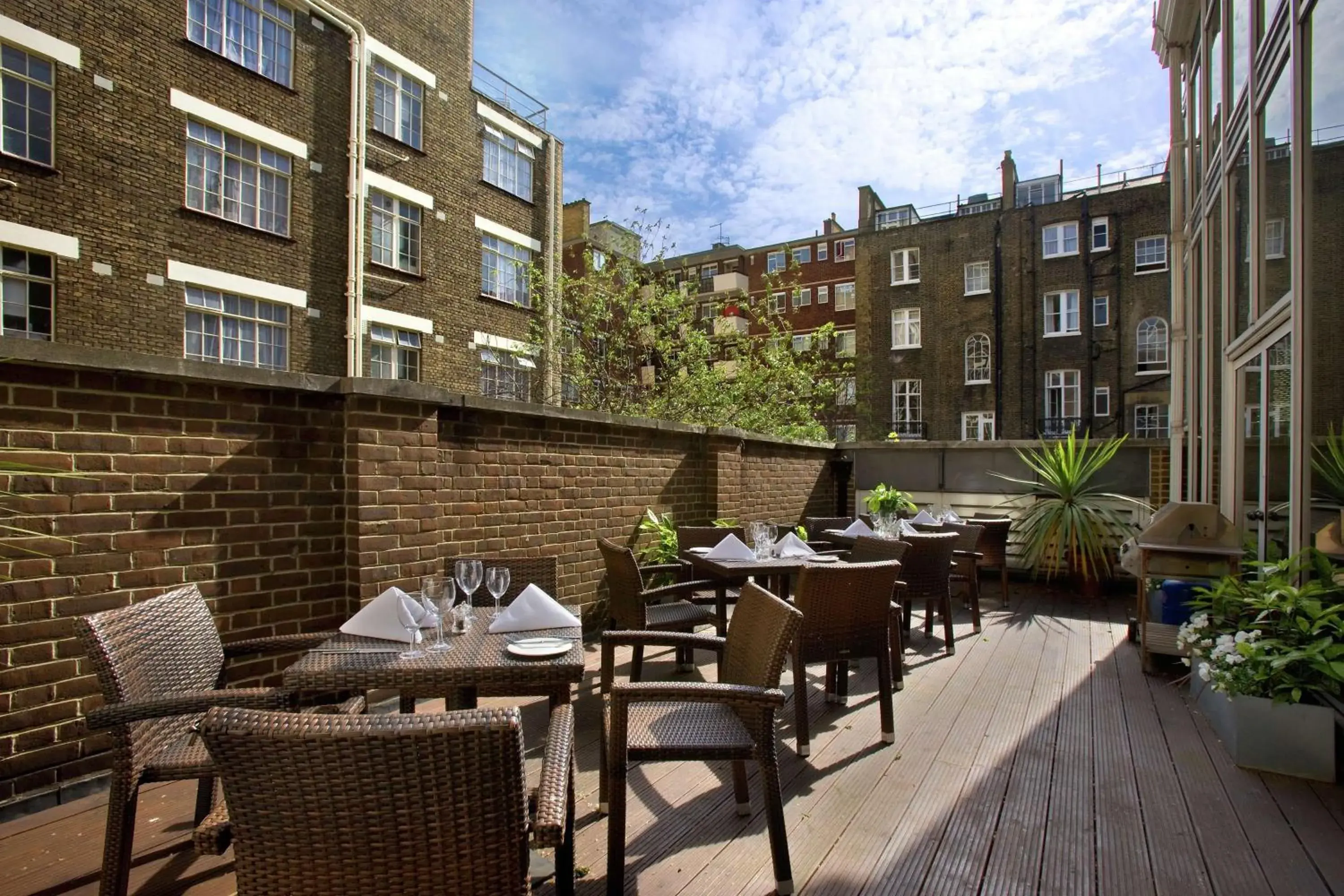 Restaurant/places to eat in Hilton London Euston Restaurant/places to eat in Hilton London Euston