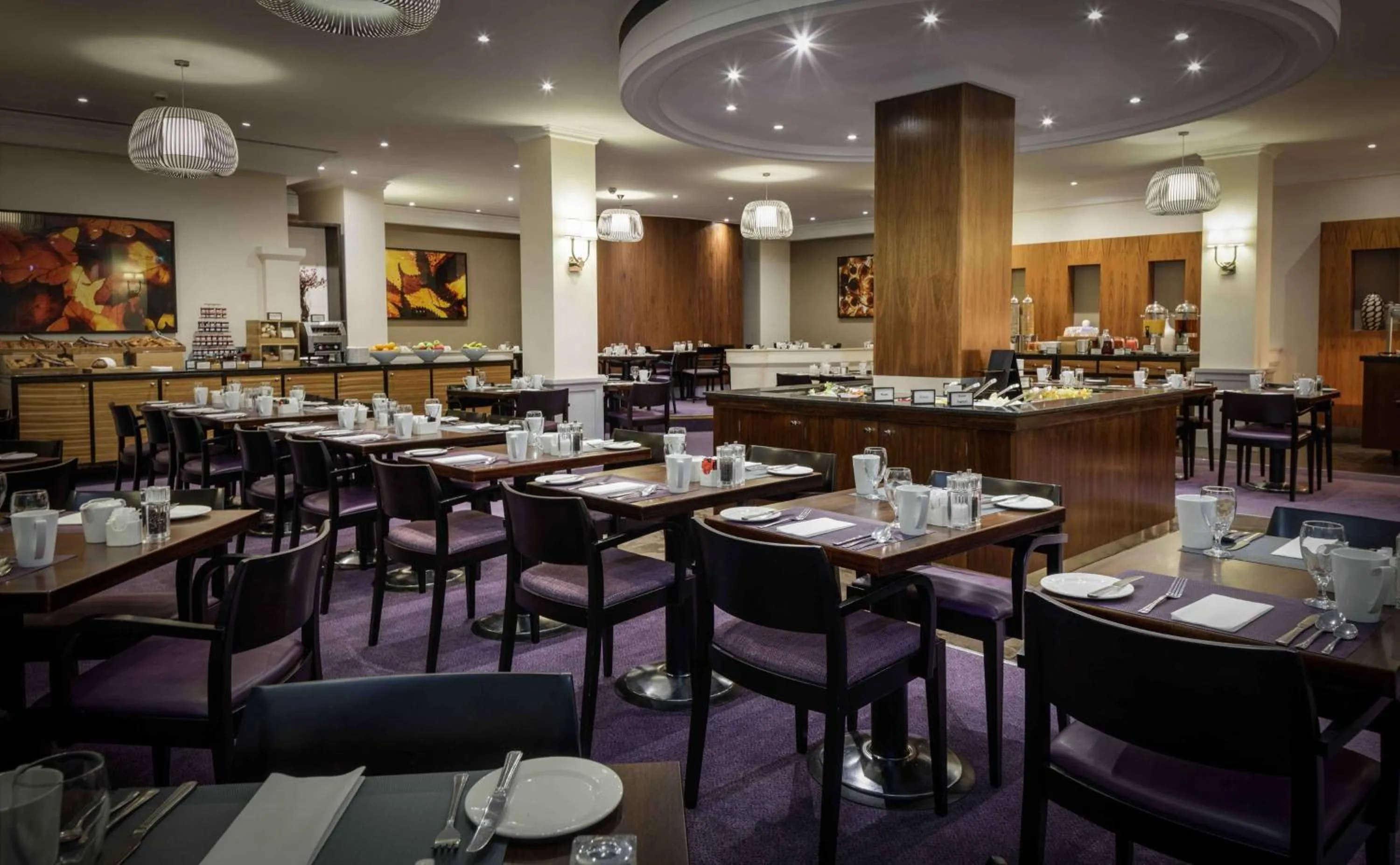 Restaurant/places to eat in Hilton London Euston