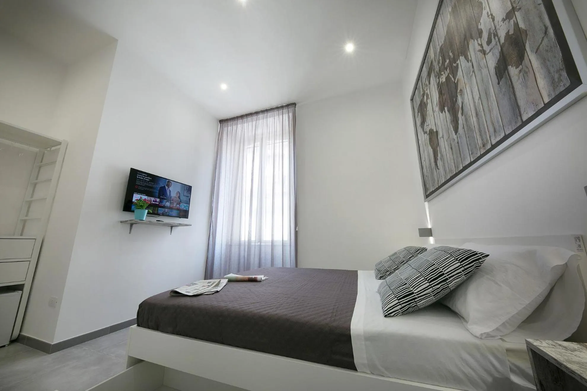 Bed in President Suites