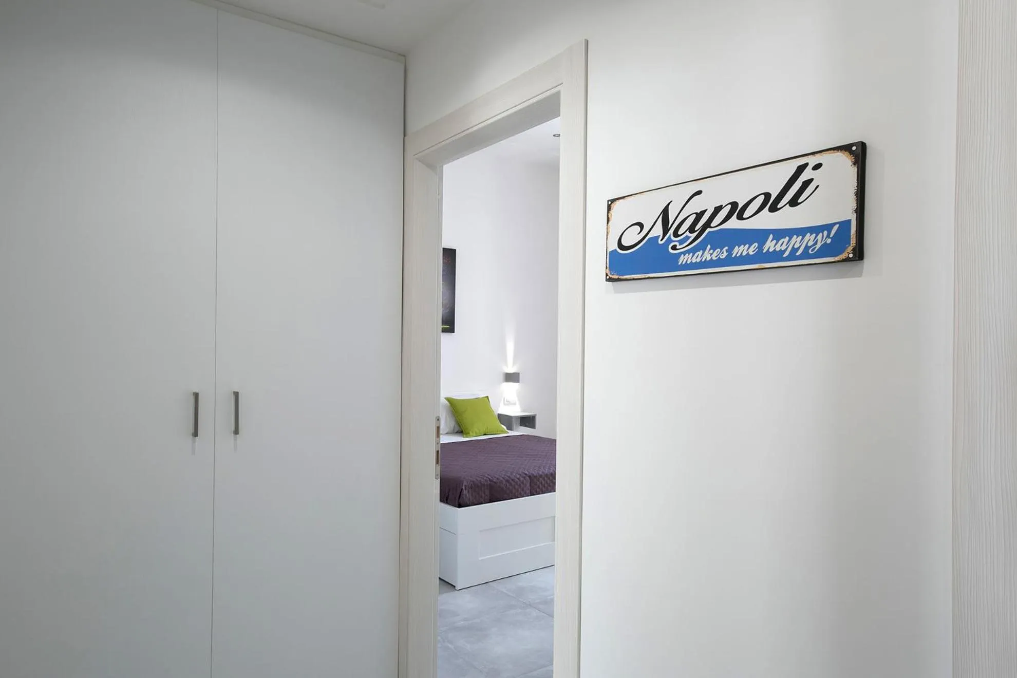 Breakfast, Bed in President Suites