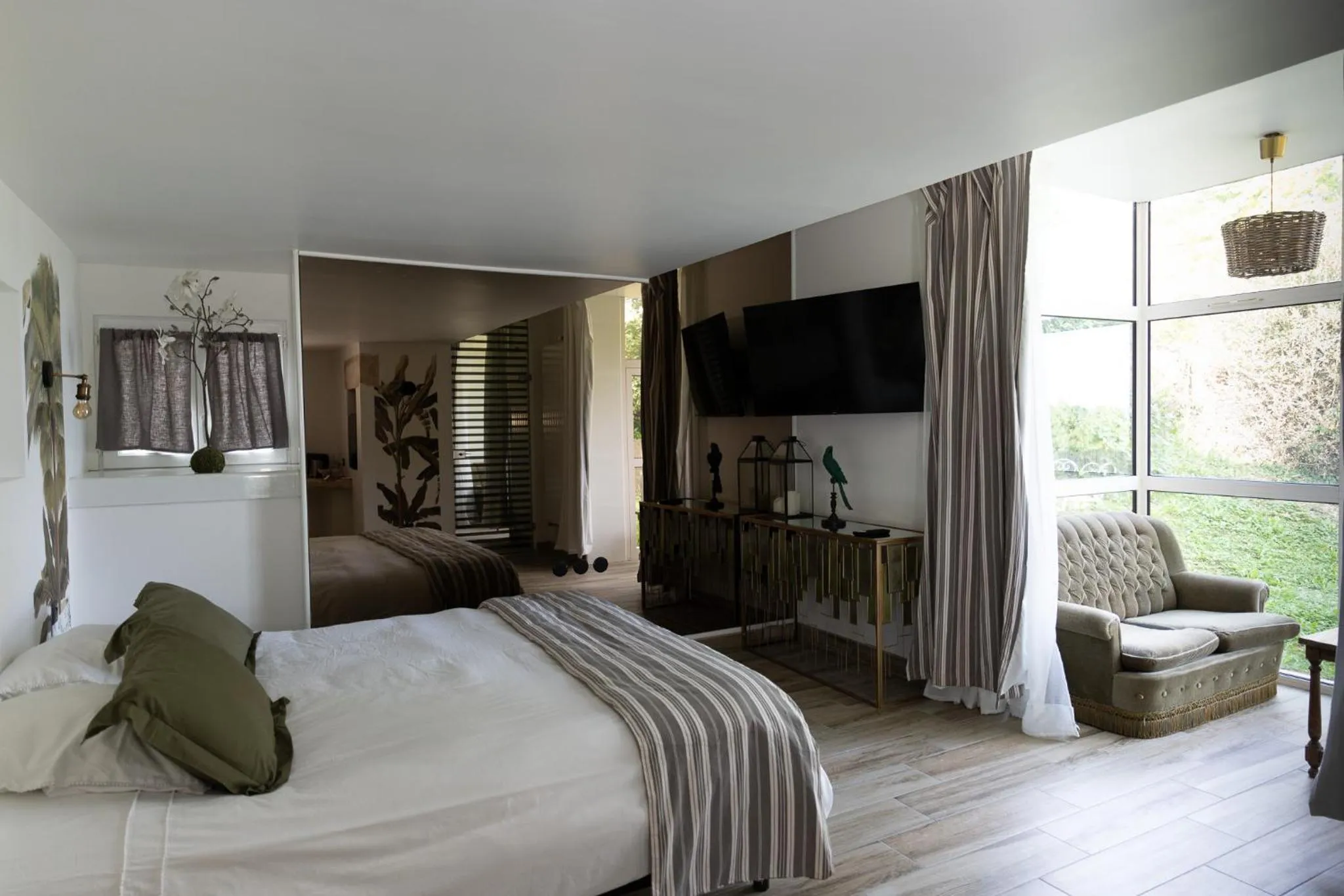 Bed in L'abbaye Saint Michel