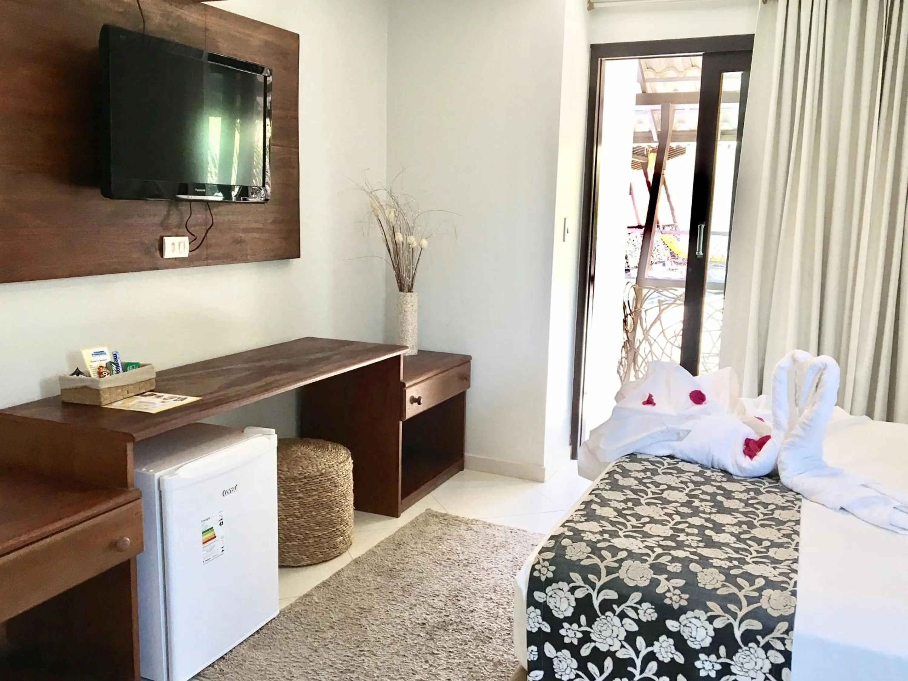 Photo of the whole room, Bed in Pousada Maracabana Spa