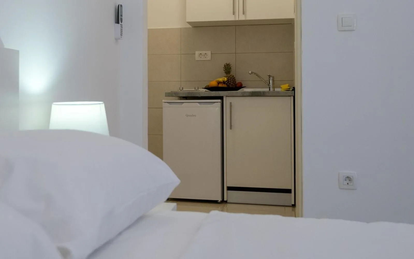 Kitchen or kitchenette, Bed in Villa Doris