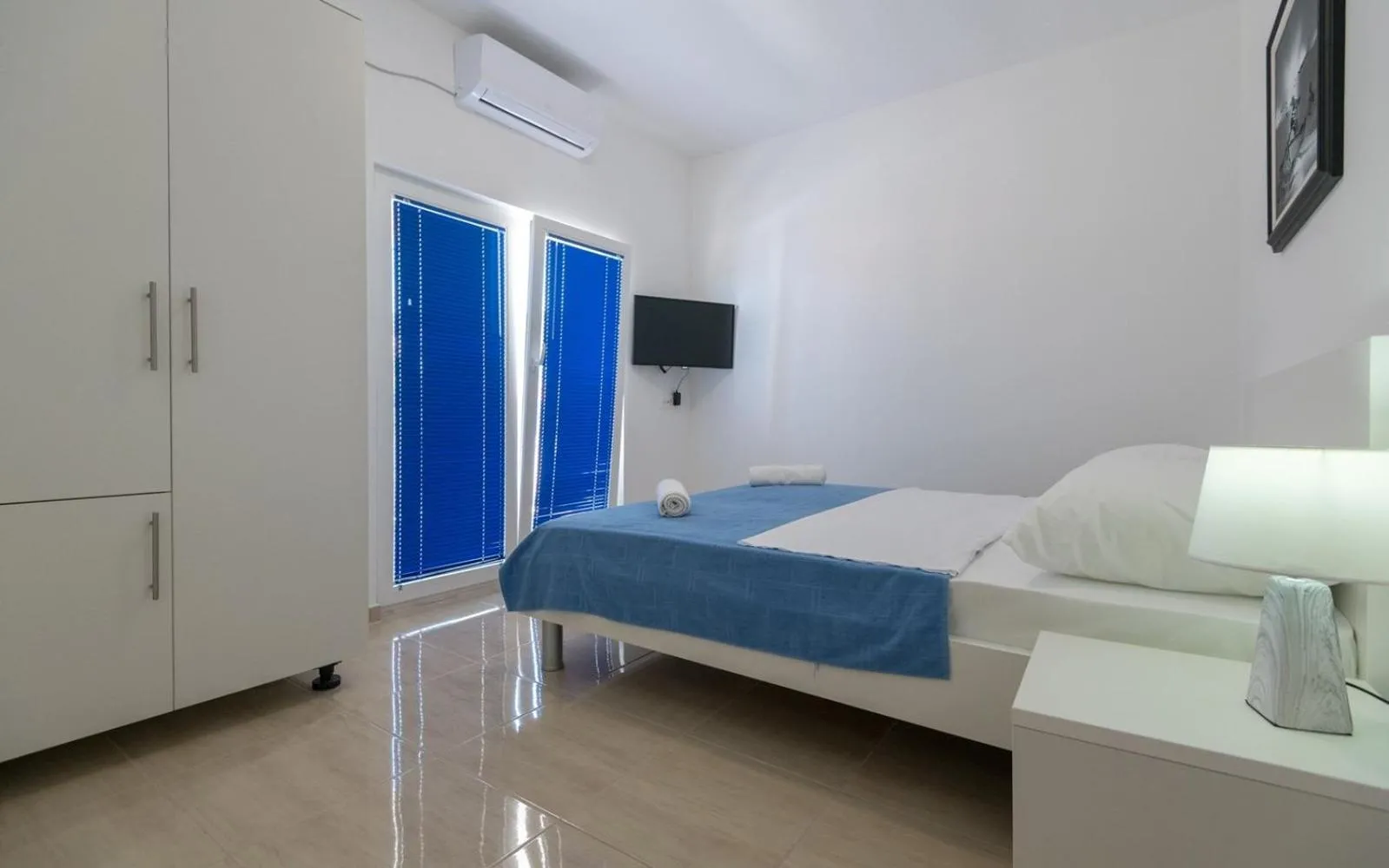 Bedroom, Bed in Villa Doris
